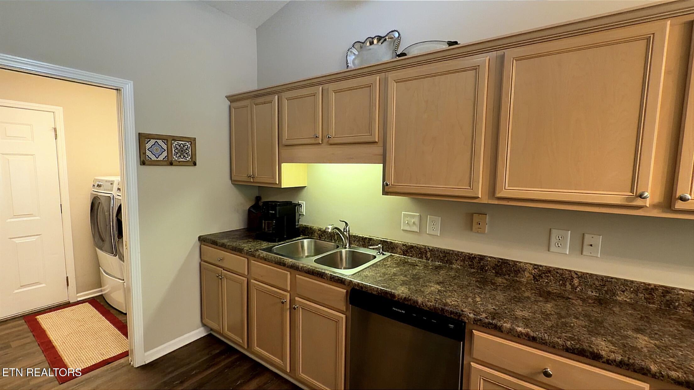 3461 Maple Grove Way Knoxville TN 37921