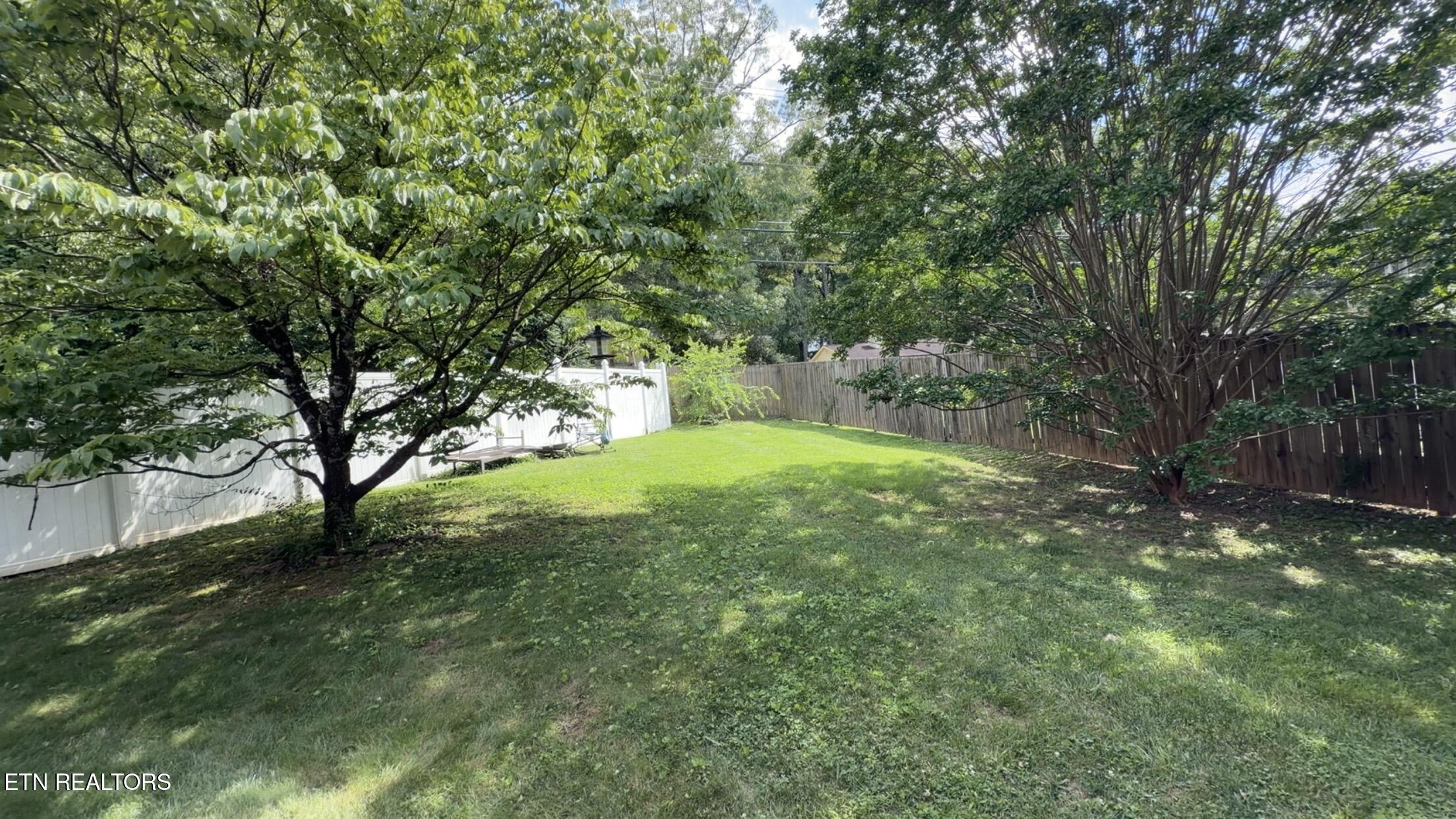 3461 Maple Grove Way Knoxville TN 37921