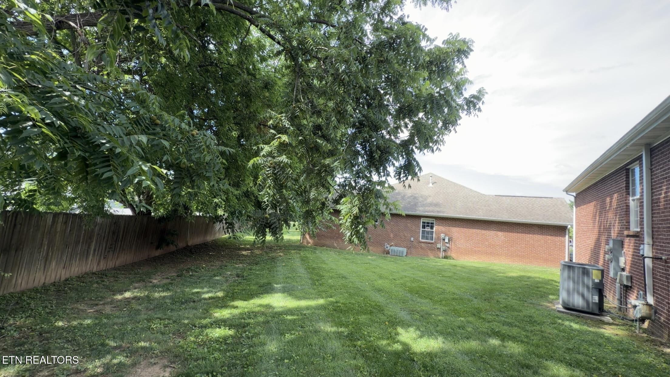 3461 Maple Grove Way Knoxville TN 37921