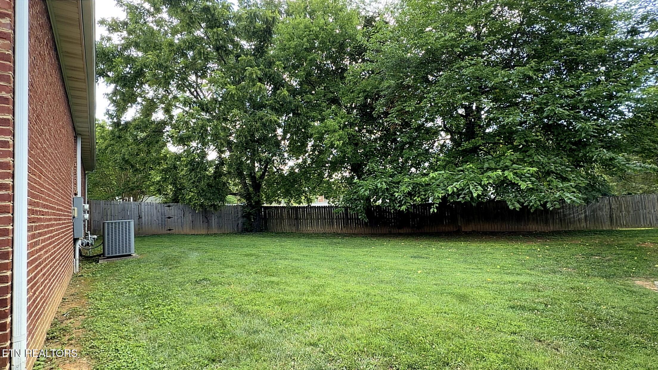 3461 Maple Grove Way Knoxville TN 37921