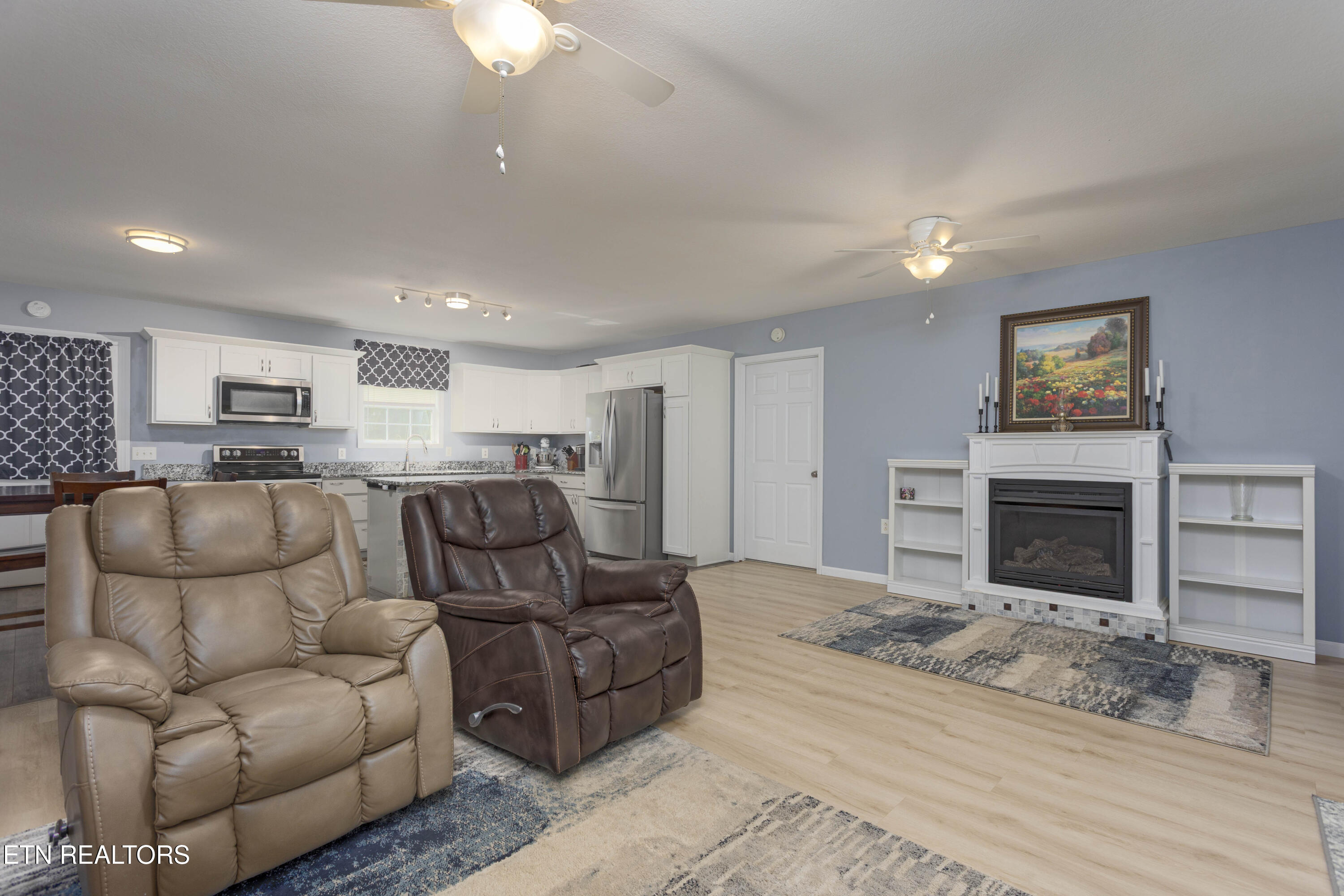 8664 Old Dixie Highway Spring City TN 37381