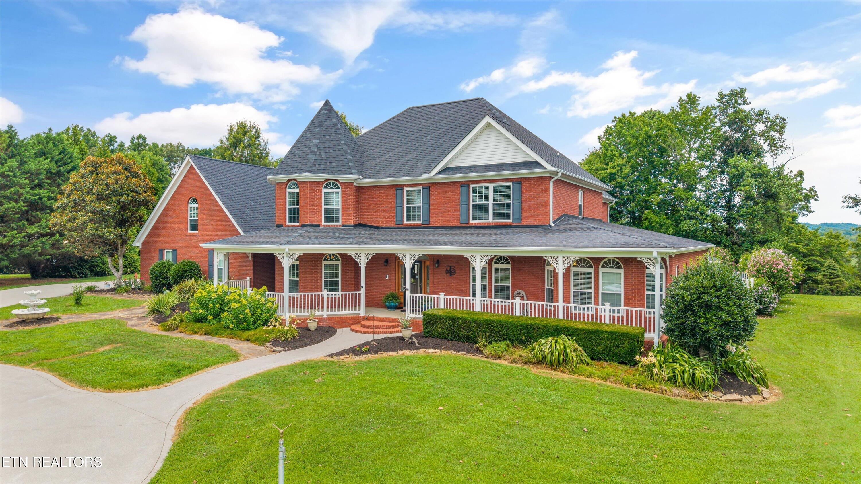 132 David Road Clinton TN 37716
