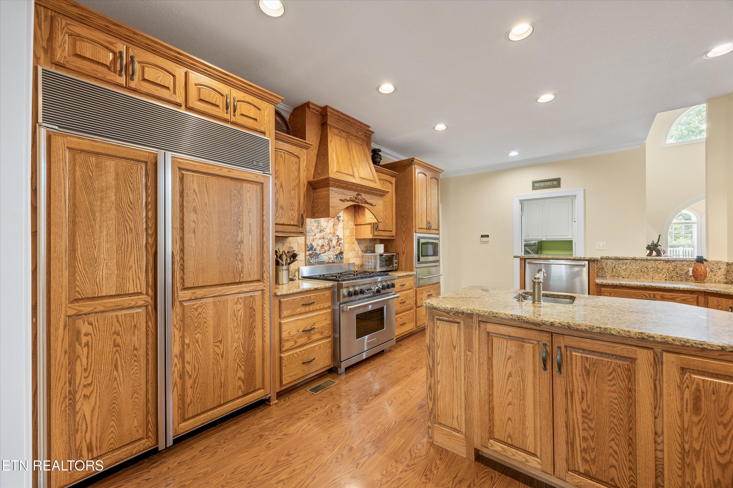 132 David Road Clinton TN 37716