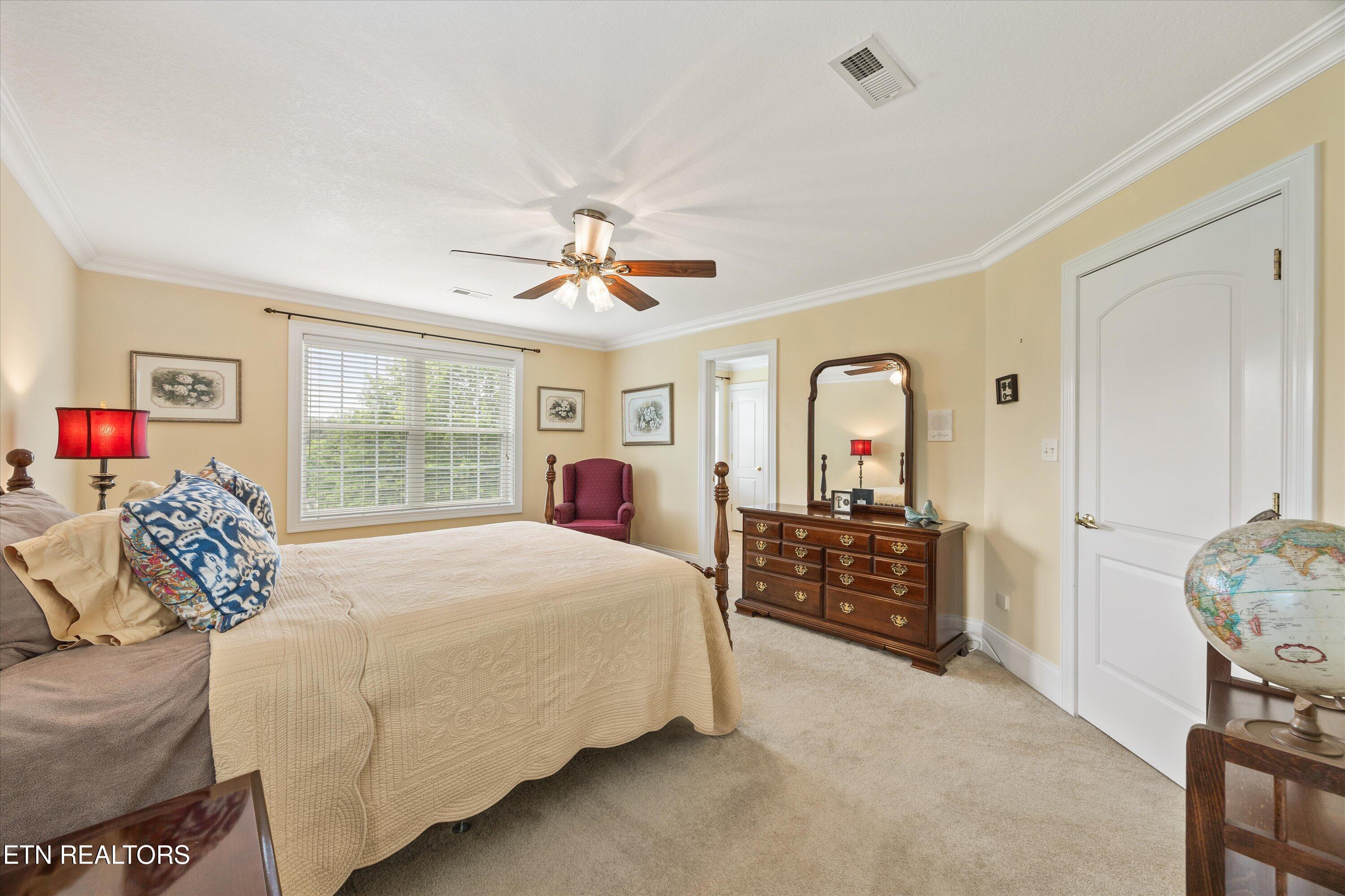 132 David Road Clinton TN 37716