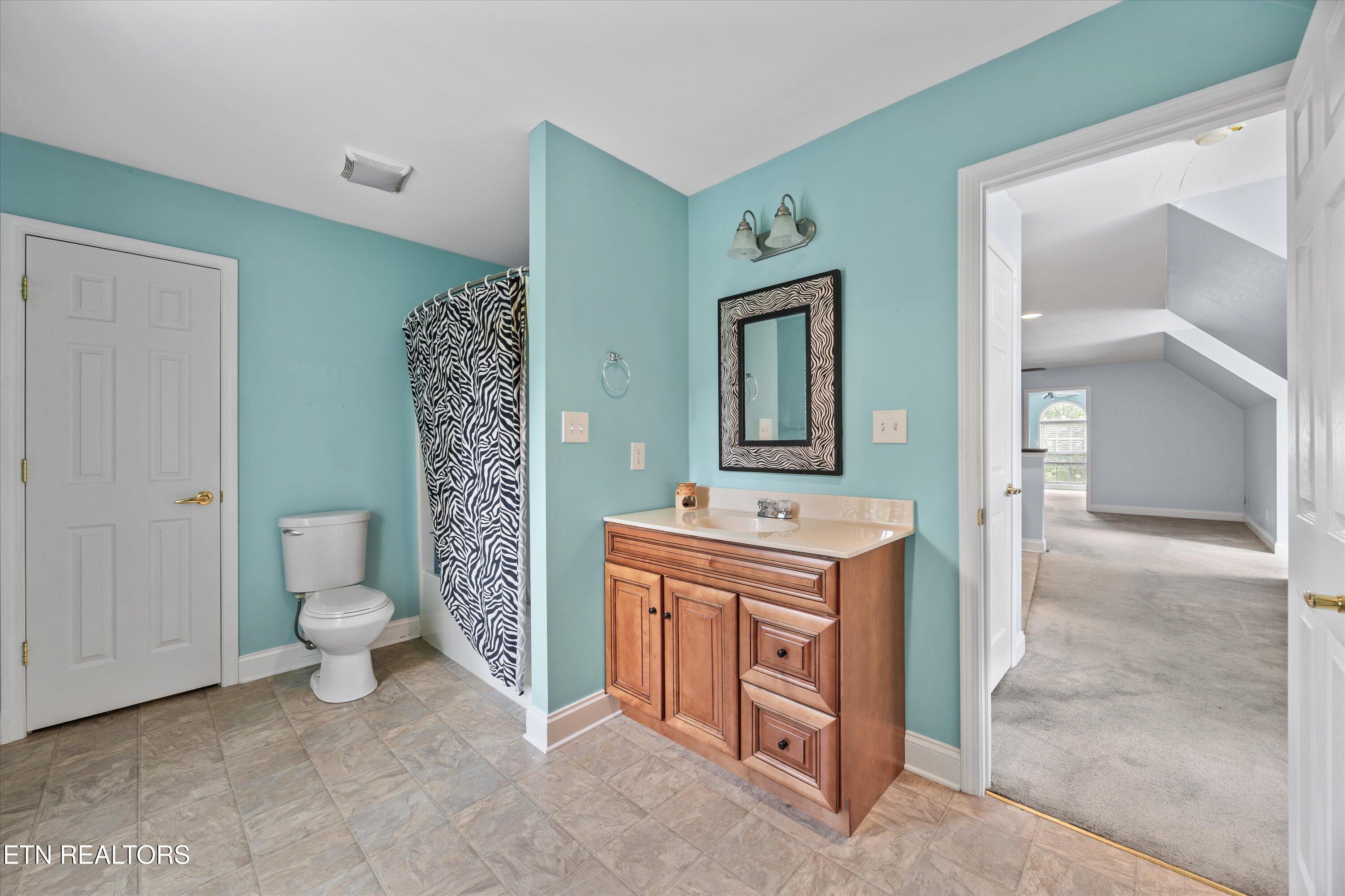 132 David Road Clinton TN 37716