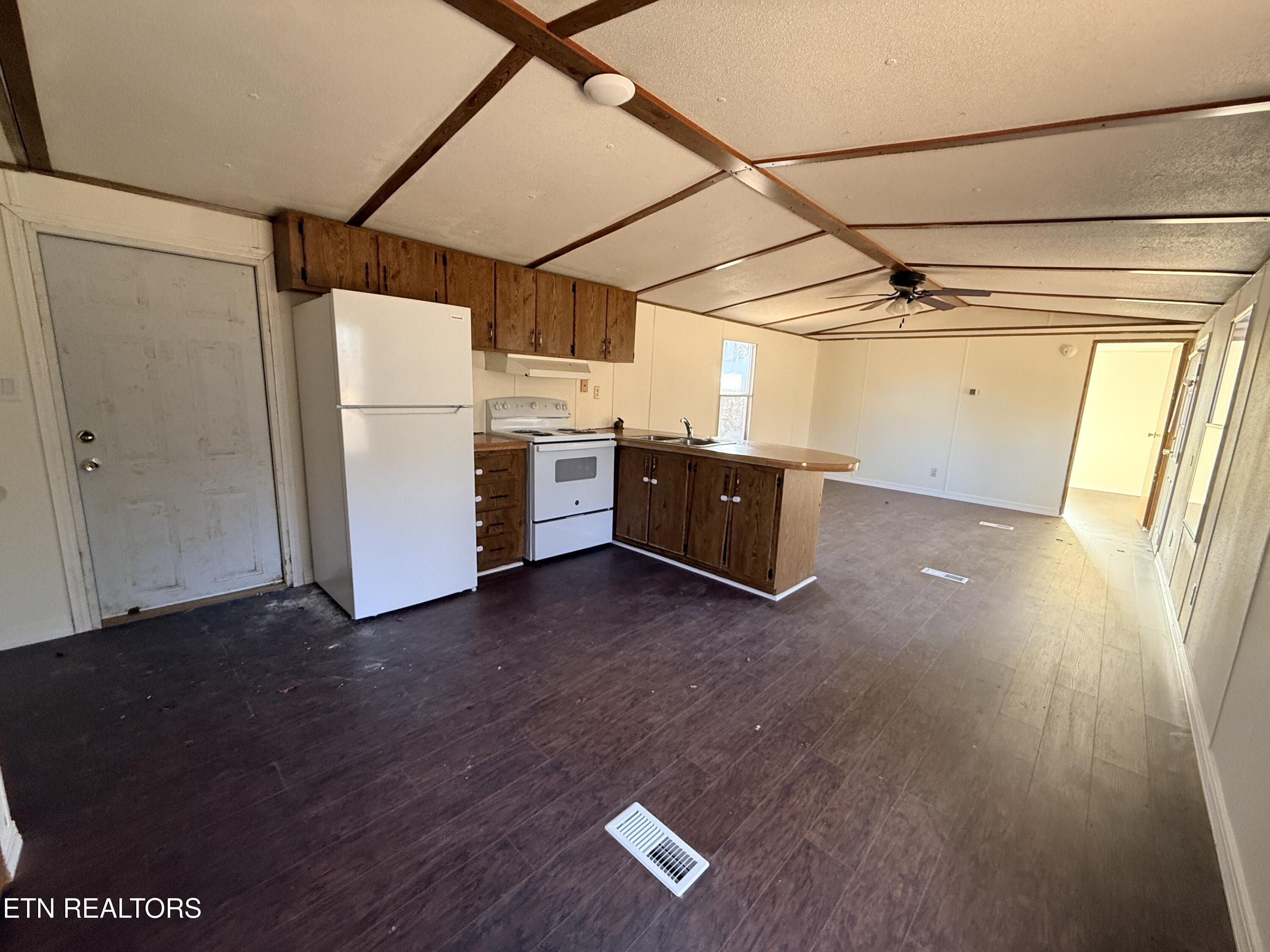 166 Maynard Avenue Jamestown TN 38556