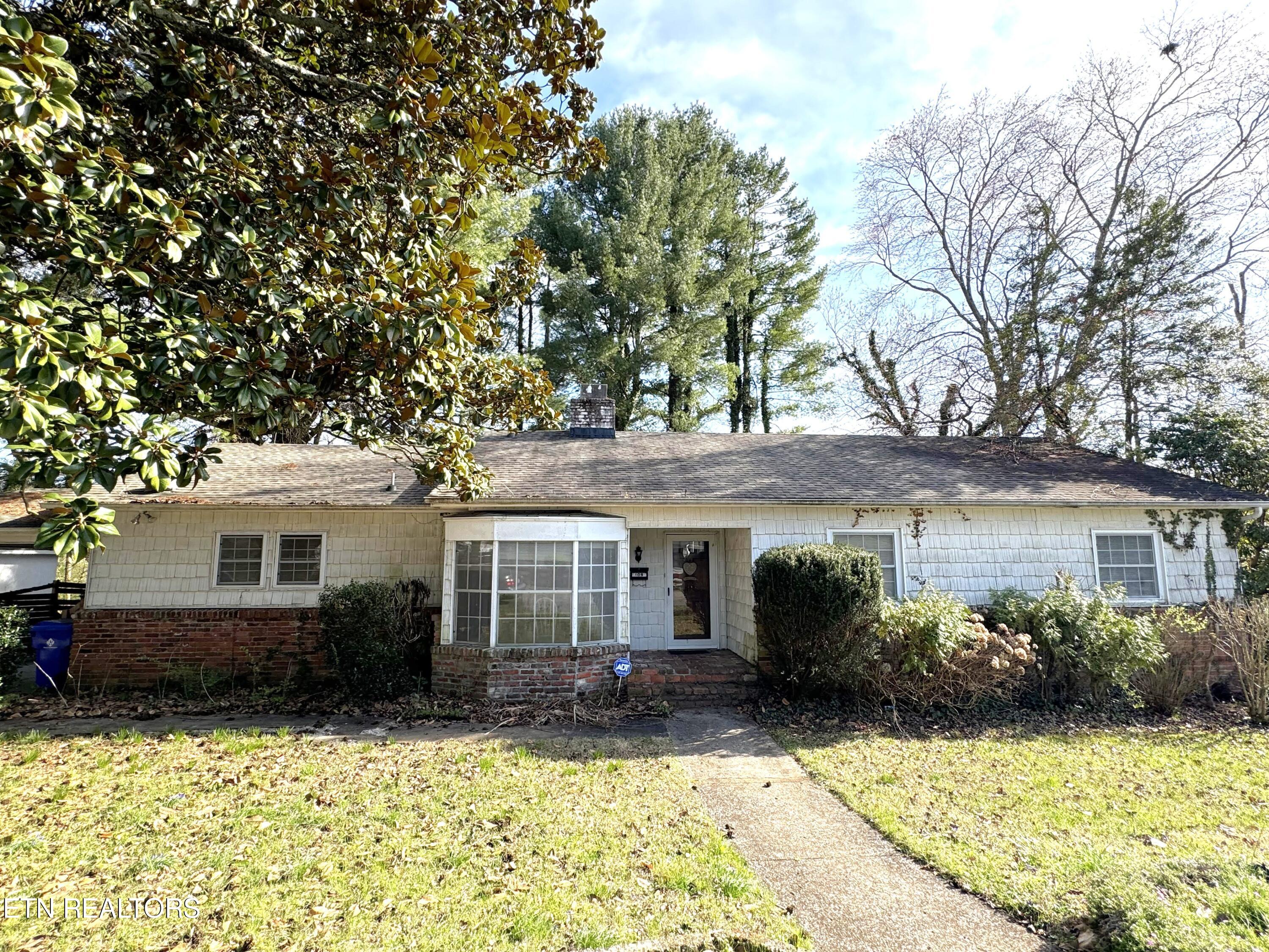 109 E Pasadena Road Oak Ridge TN 37830