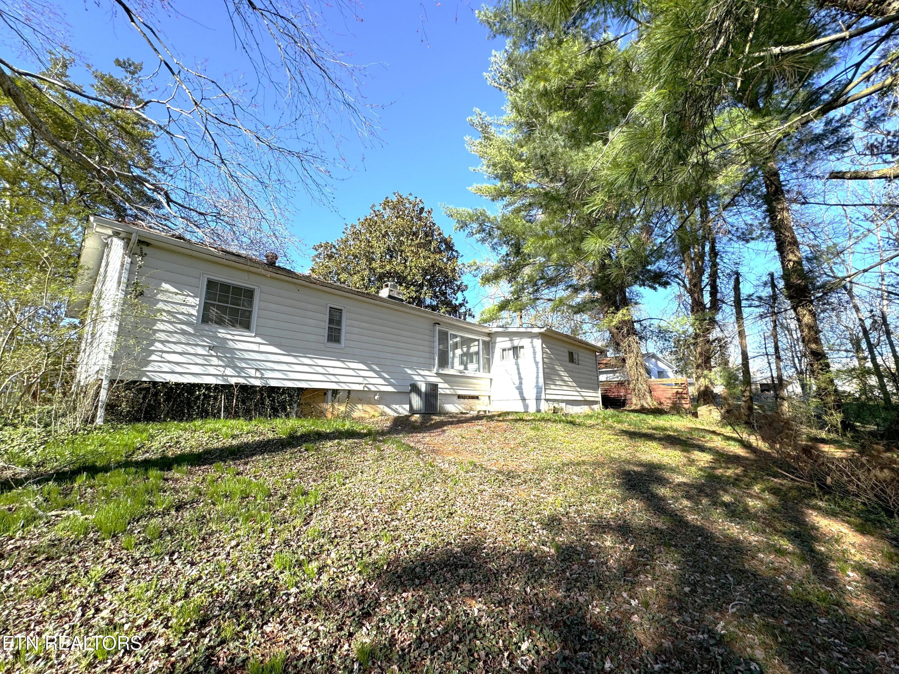 109 E Pasadena Road Oak Ridge TN 37830