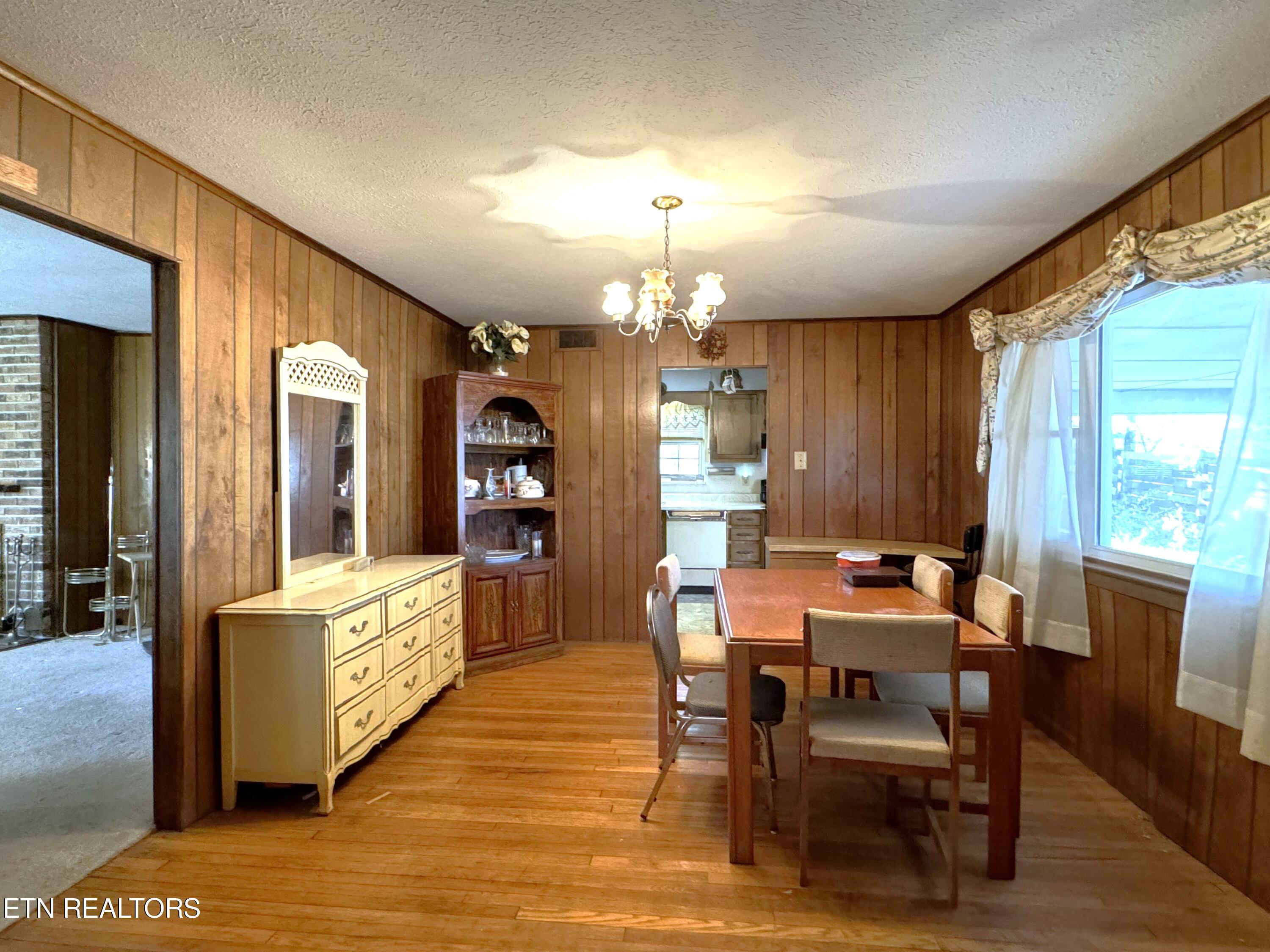 109 E Pasadena Road Oak Ridge TN 37830