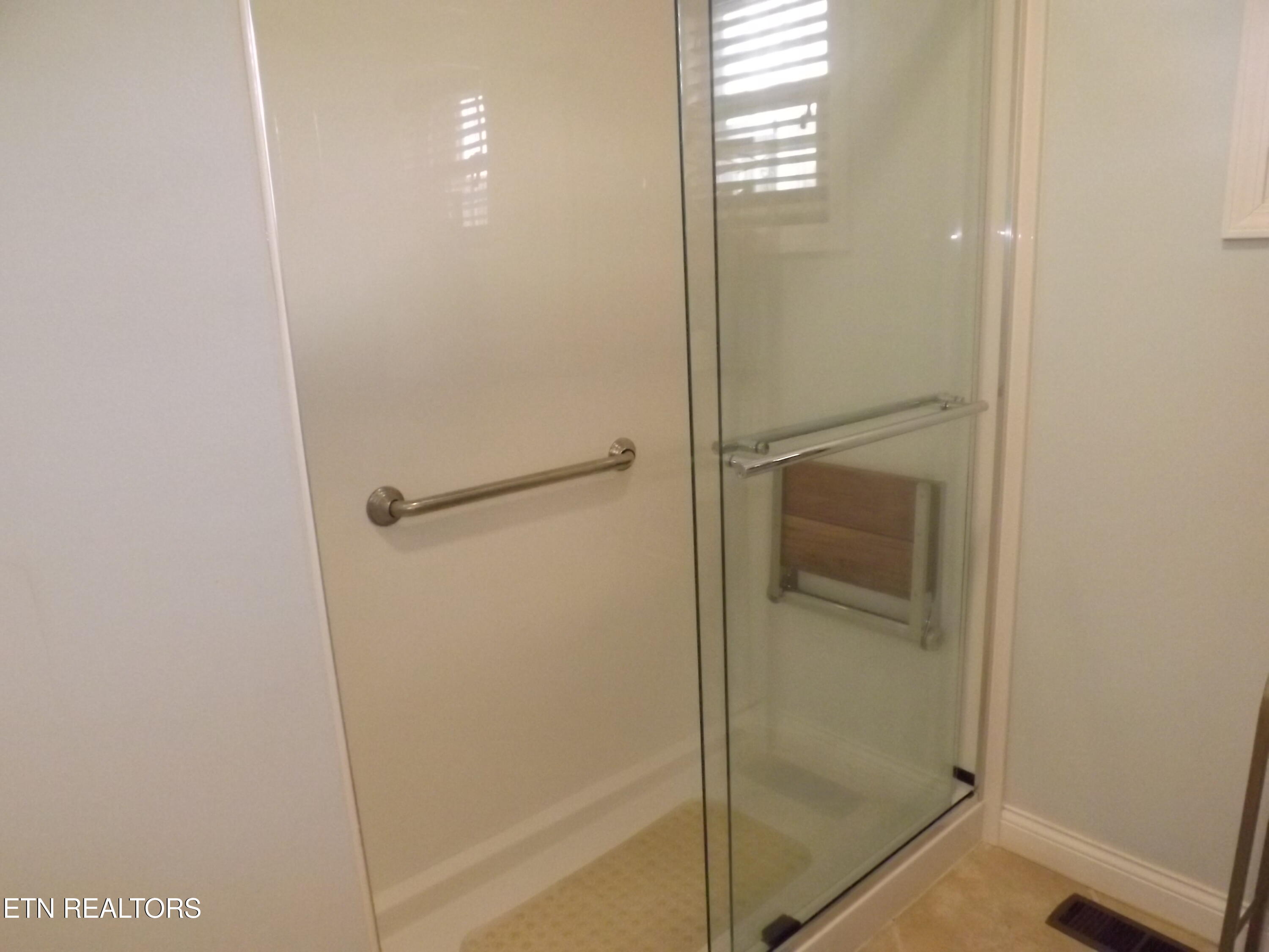 829 Bristol Road Harrogate TN 37752