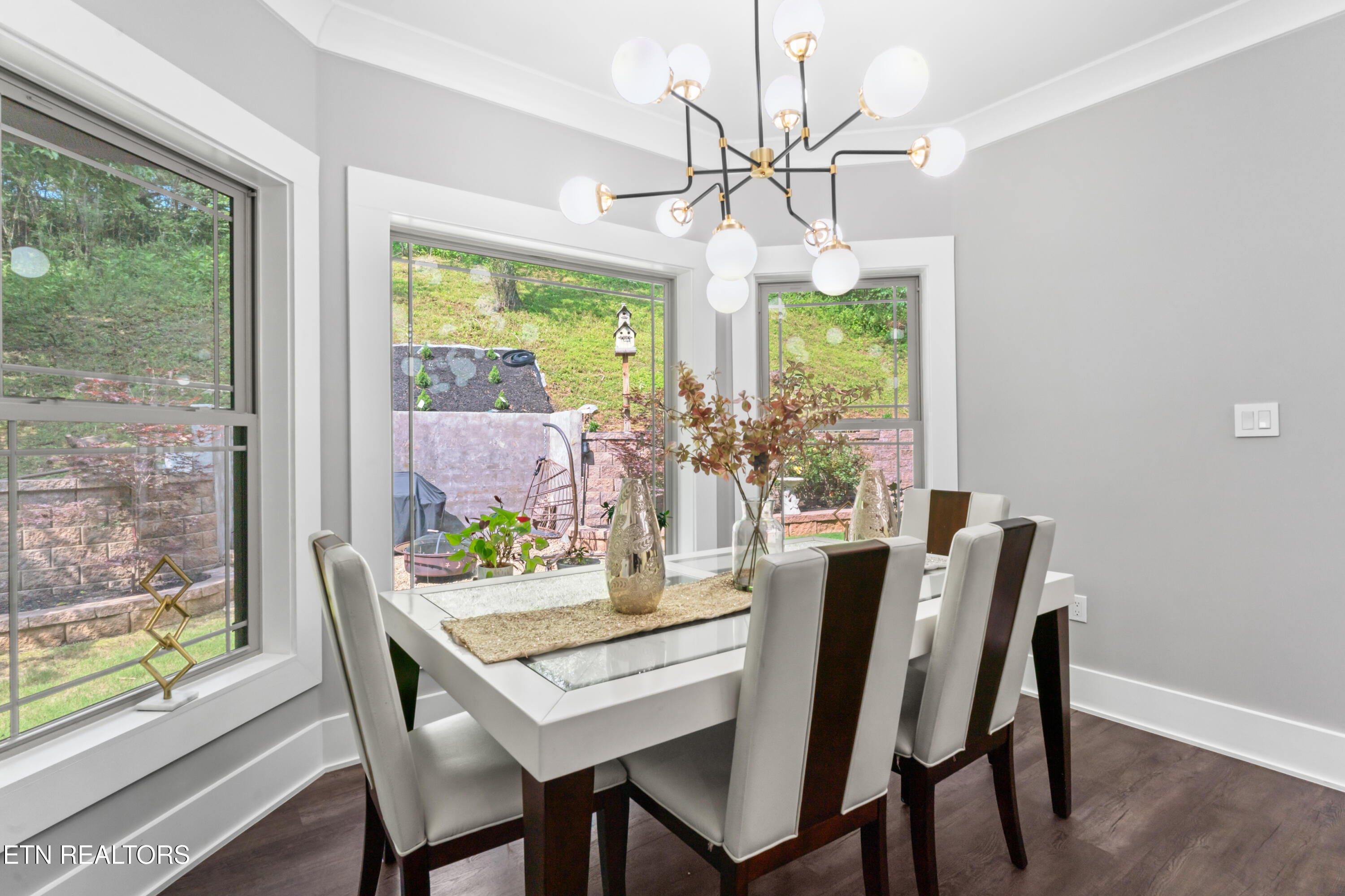641 Cape Cod Light Loudon TN 37774