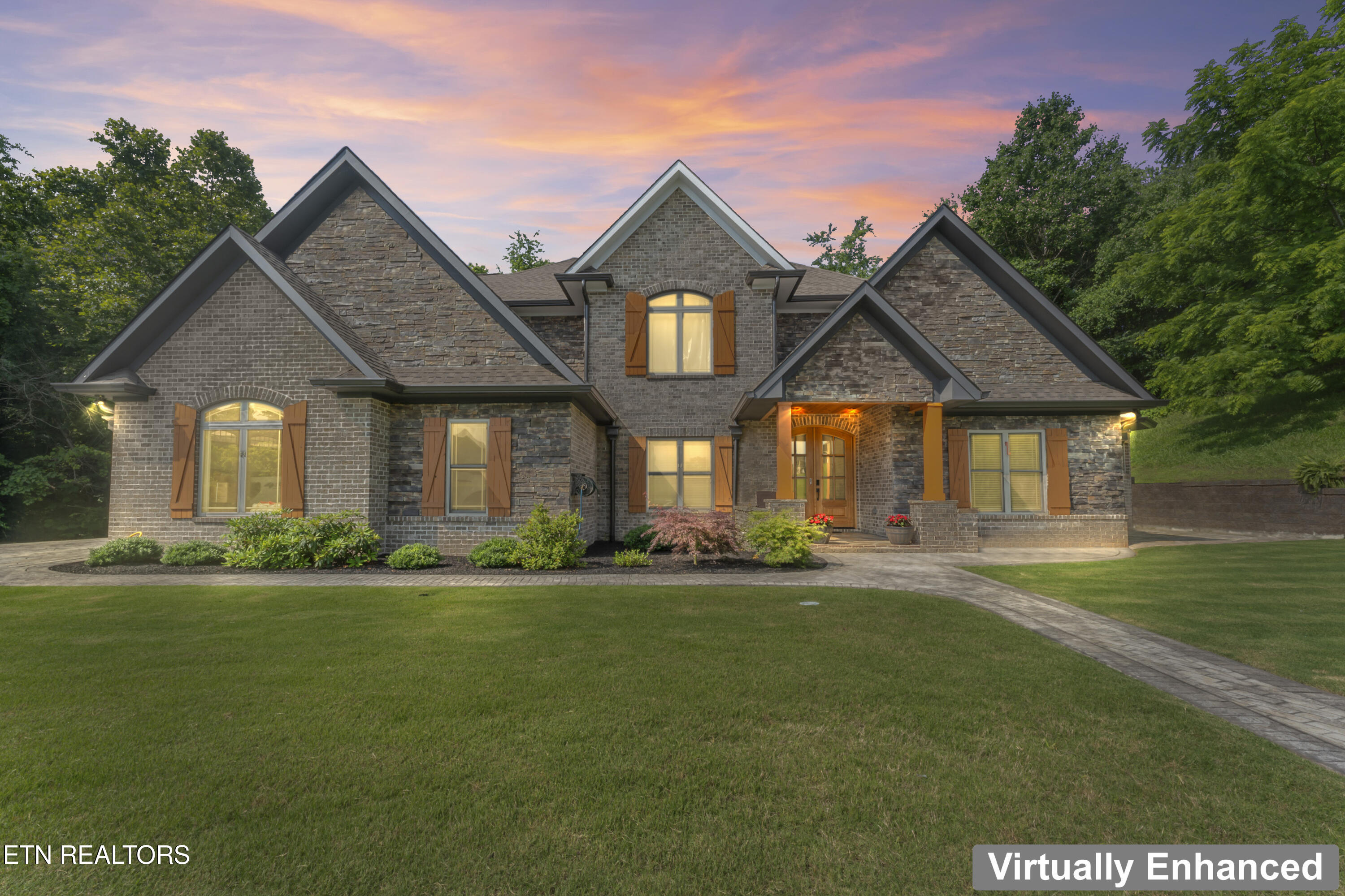 641 Cape Cod Light Loudon TN 37774