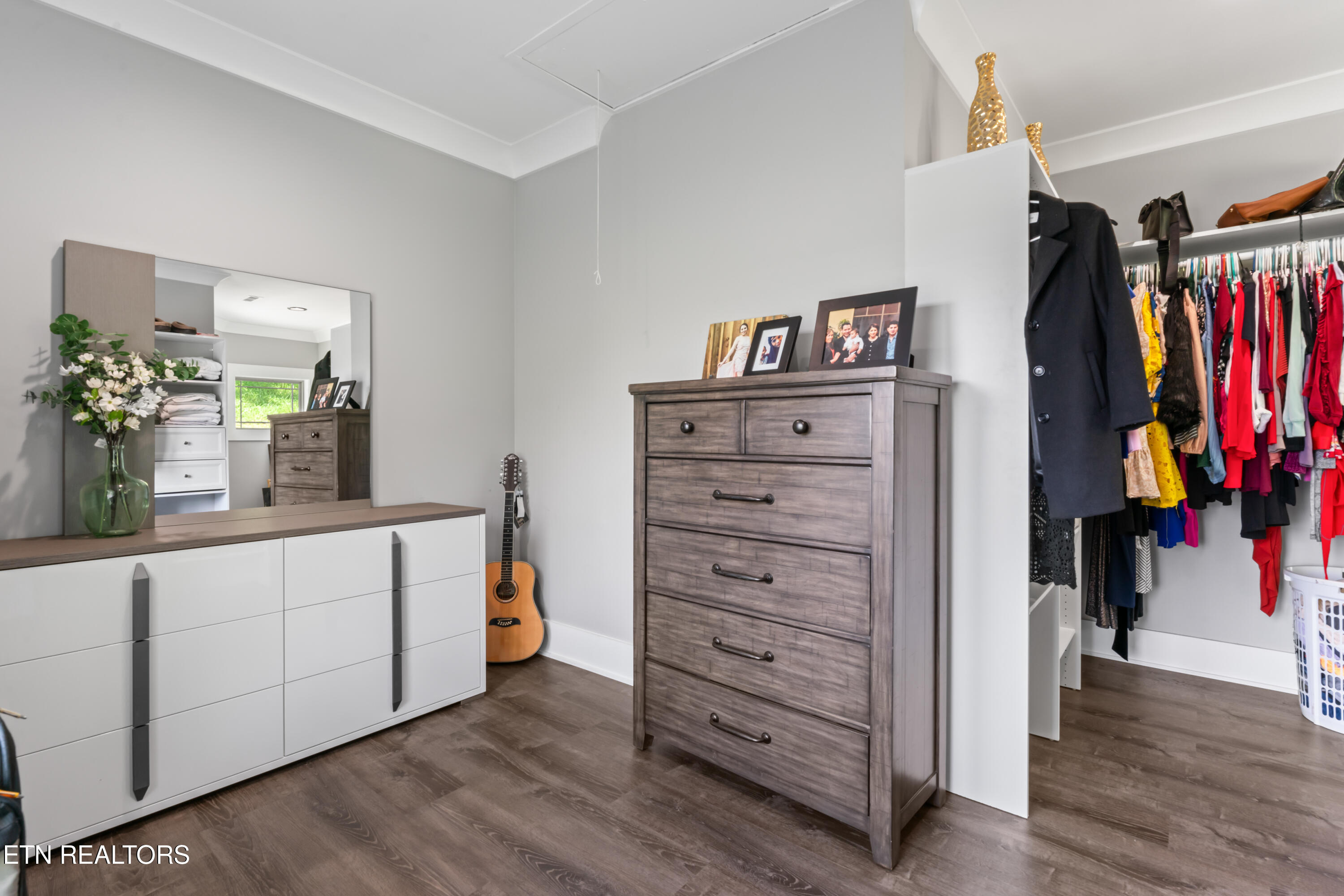 641 Cape Cod Light Loudon TN 37774