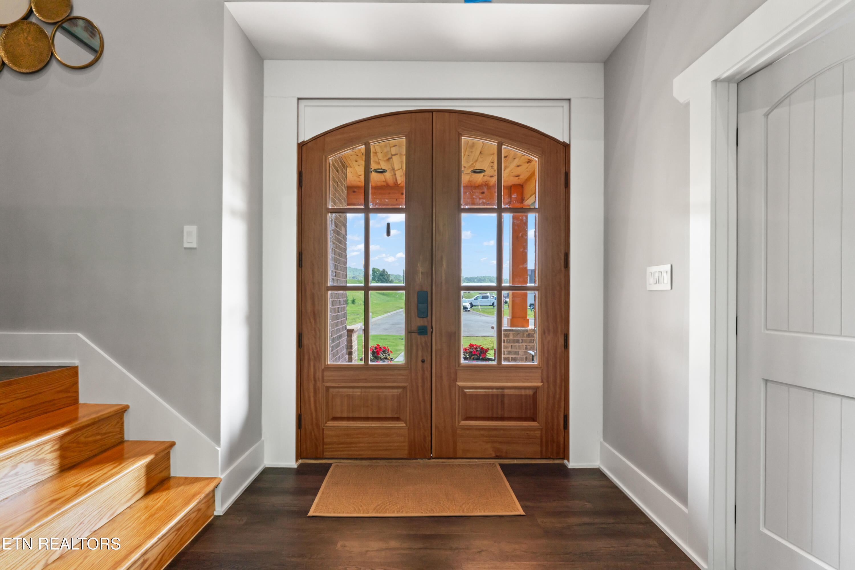 641 Cape Cod Light Loudon TN 37774