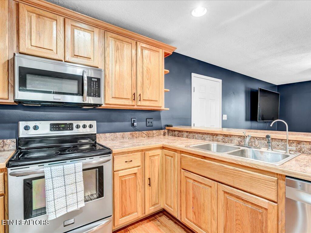 120 Oak Road Powell TN 37849
