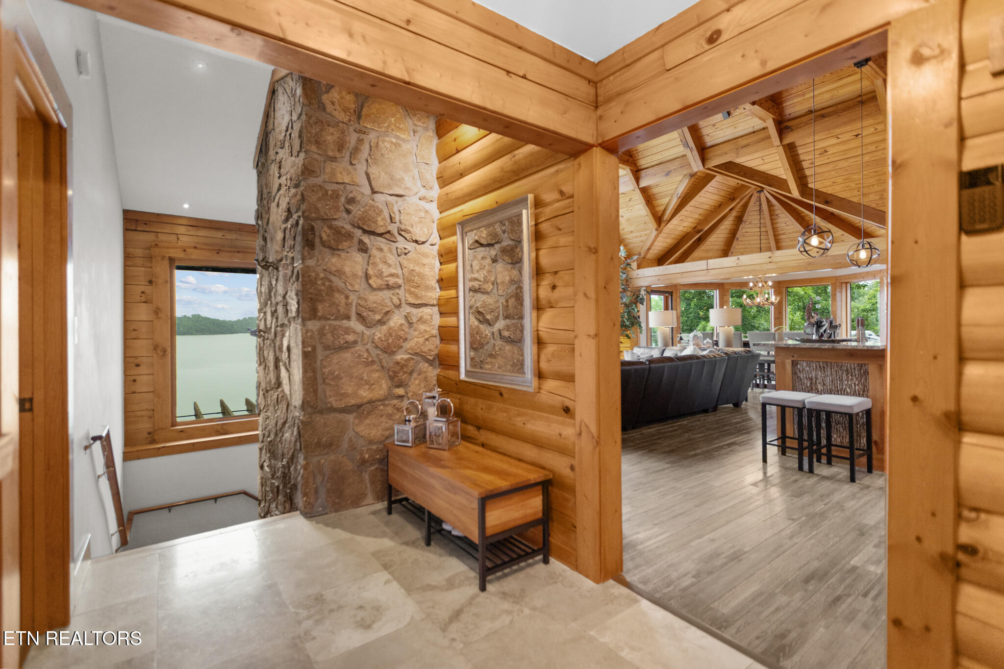 114 Chickasaw Point Ten Mile TN 37880