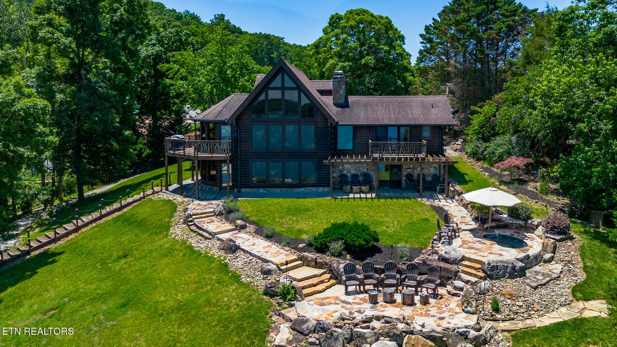 114 Chickasaw Point Ten Mile TN 37880