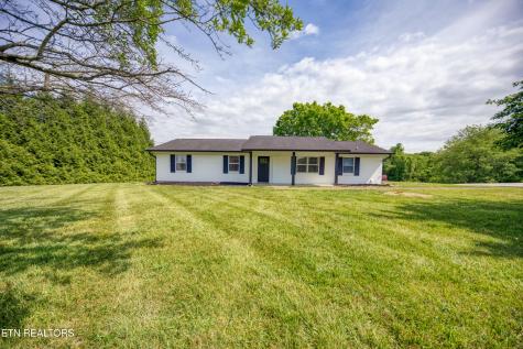 2802 Shiloh Circle Strawberry Plains TN 37871