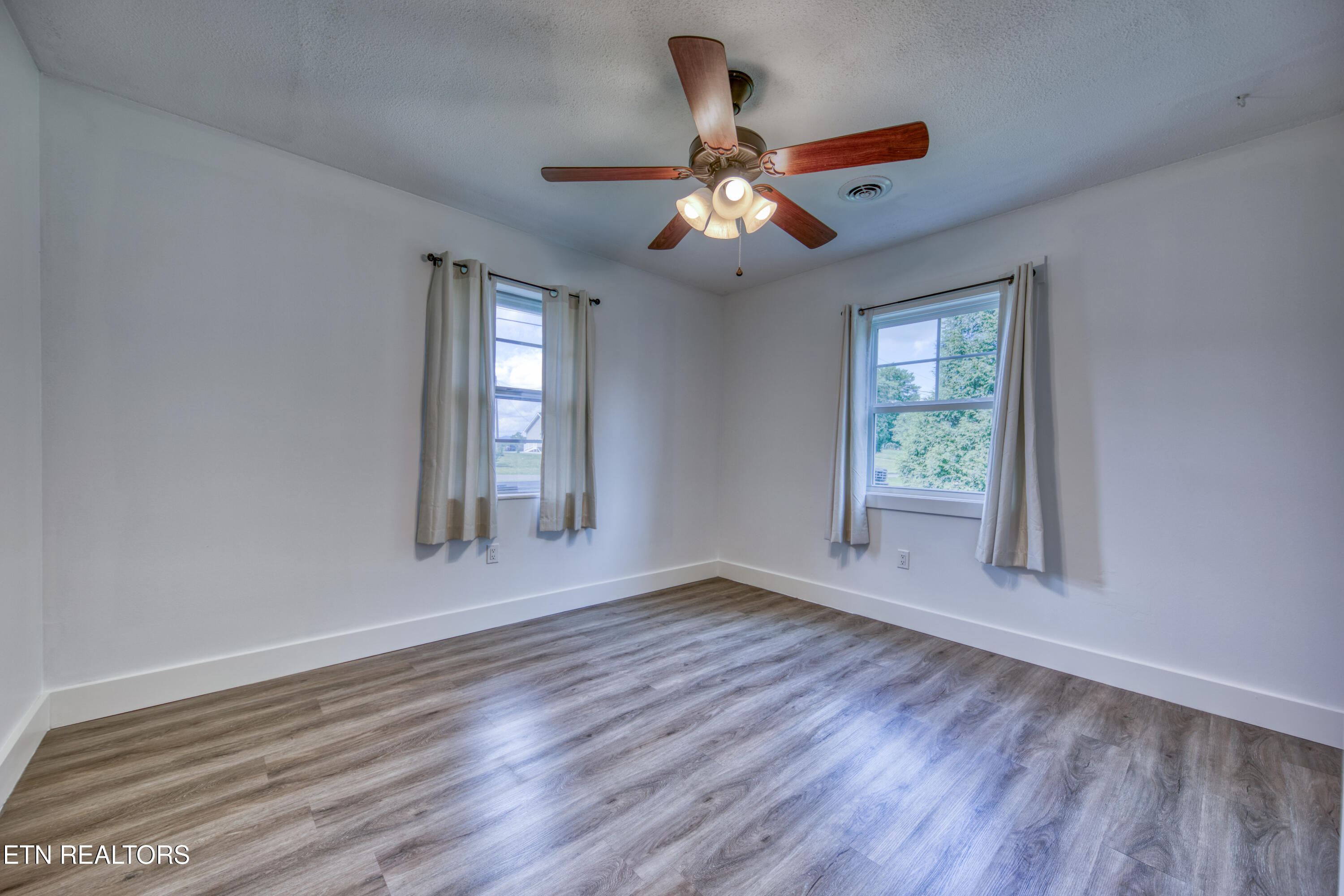 2802 Shiloh Circle Strawberry Plains TN 37871