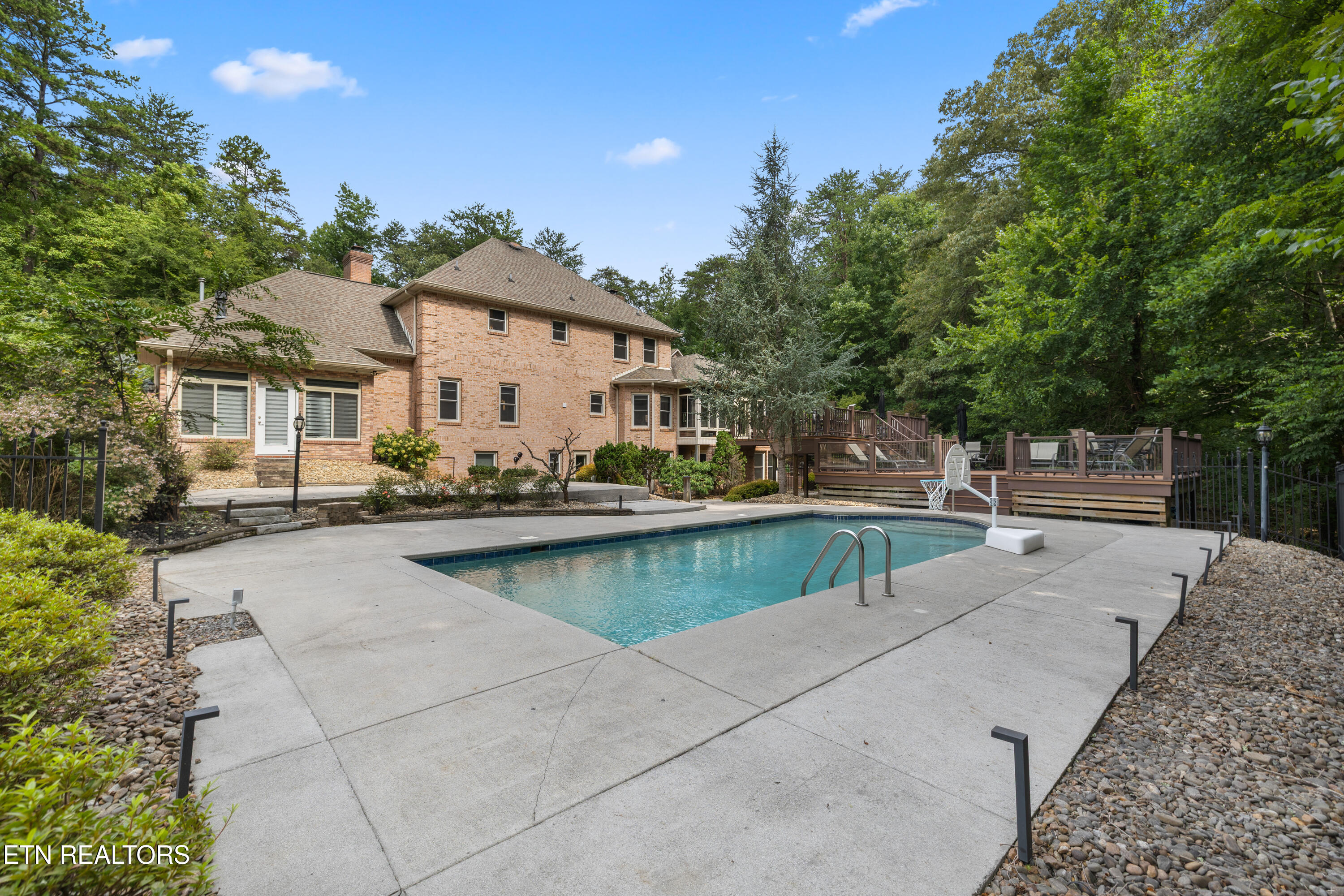 12306 Yarnell Road Knoxville TN 37932