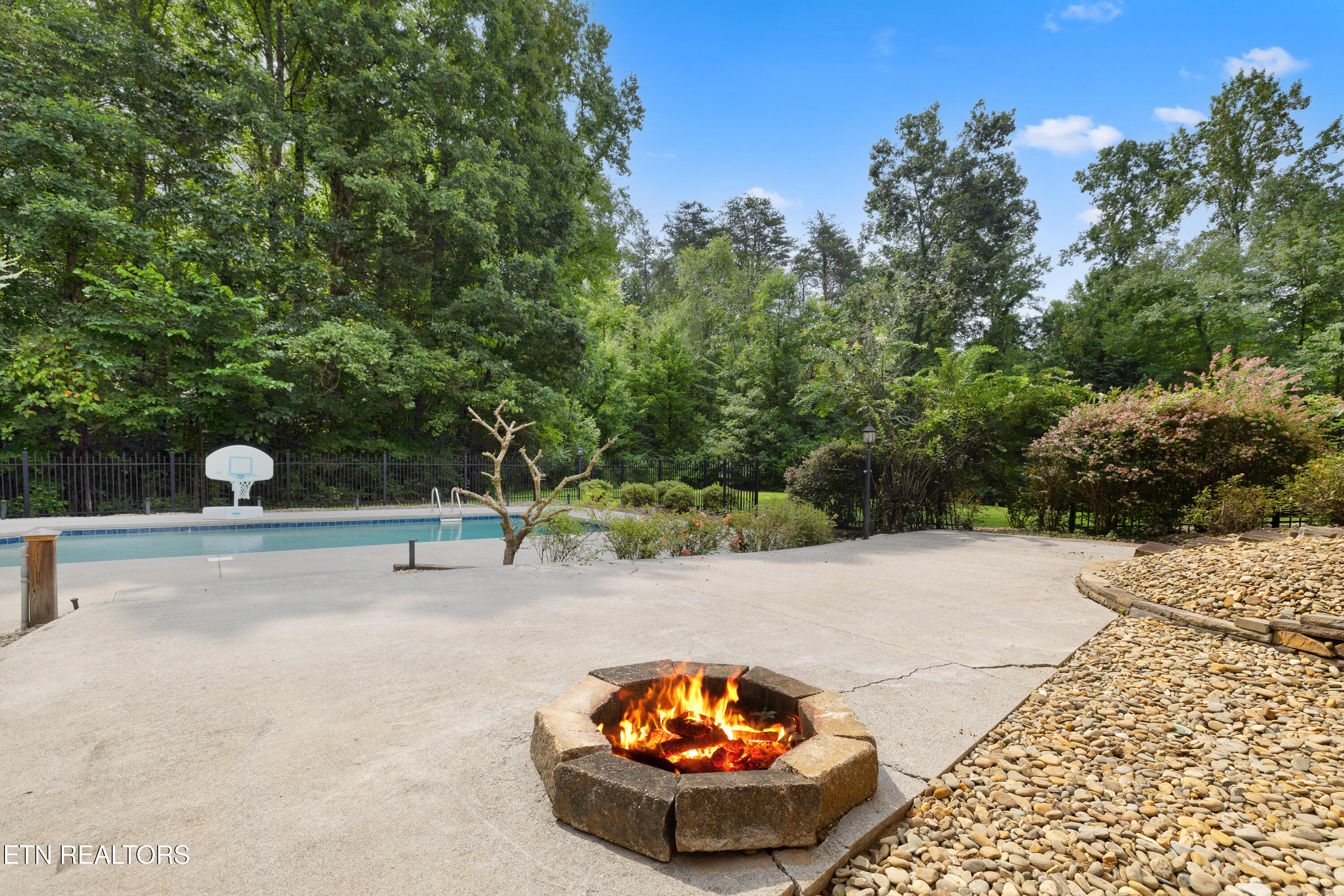 12306 Yarnell Road Knoxville TN 37932