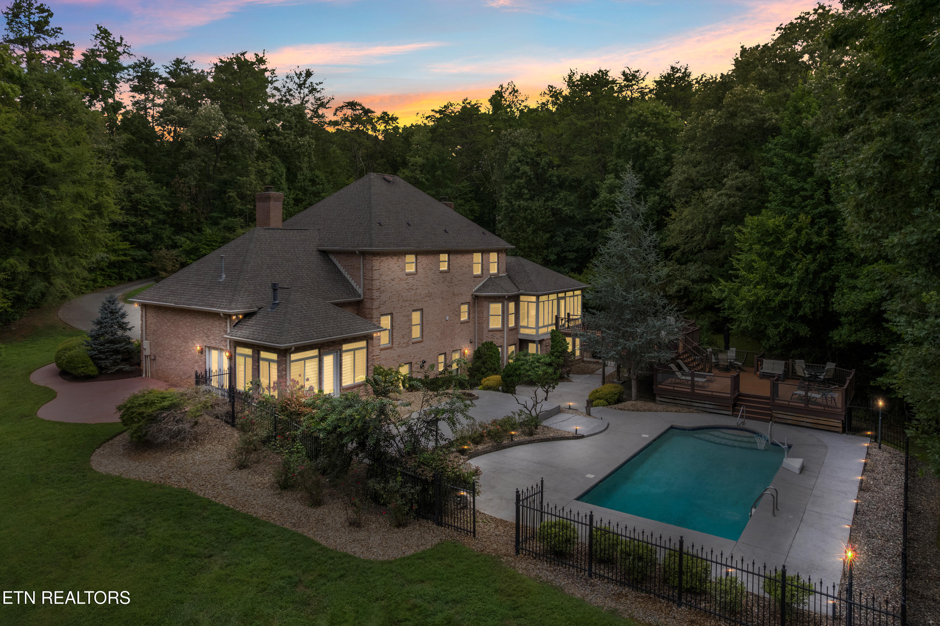 12306 Yarnell Road Knoxville TN 37932