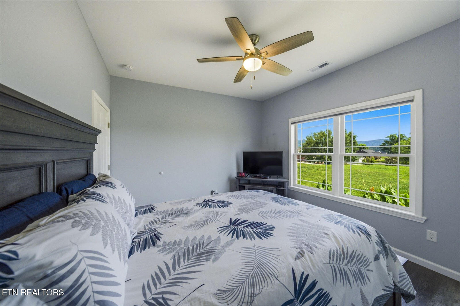 1971 Harbor Hills Dandridge TN 37725