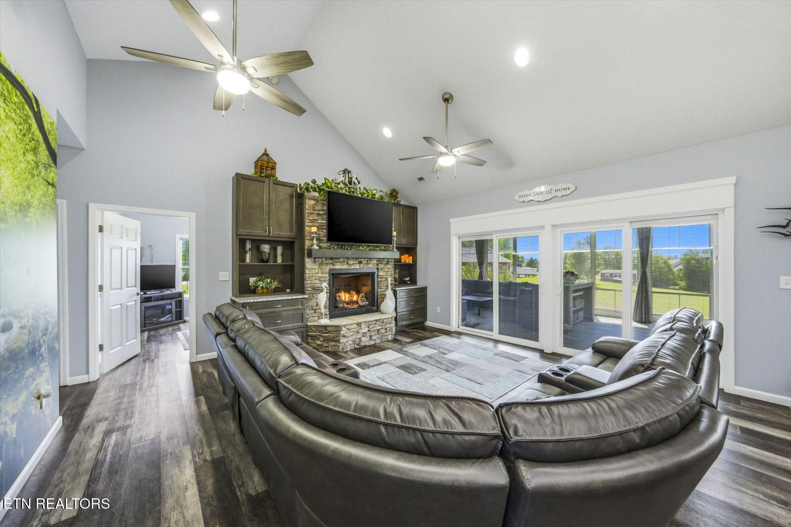 1971 Harbor Hills Dandridge TN 37725