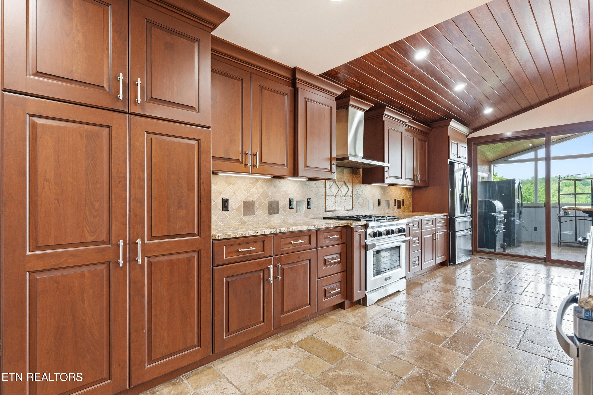 401 Gholdston Drive Dayton TN 37321