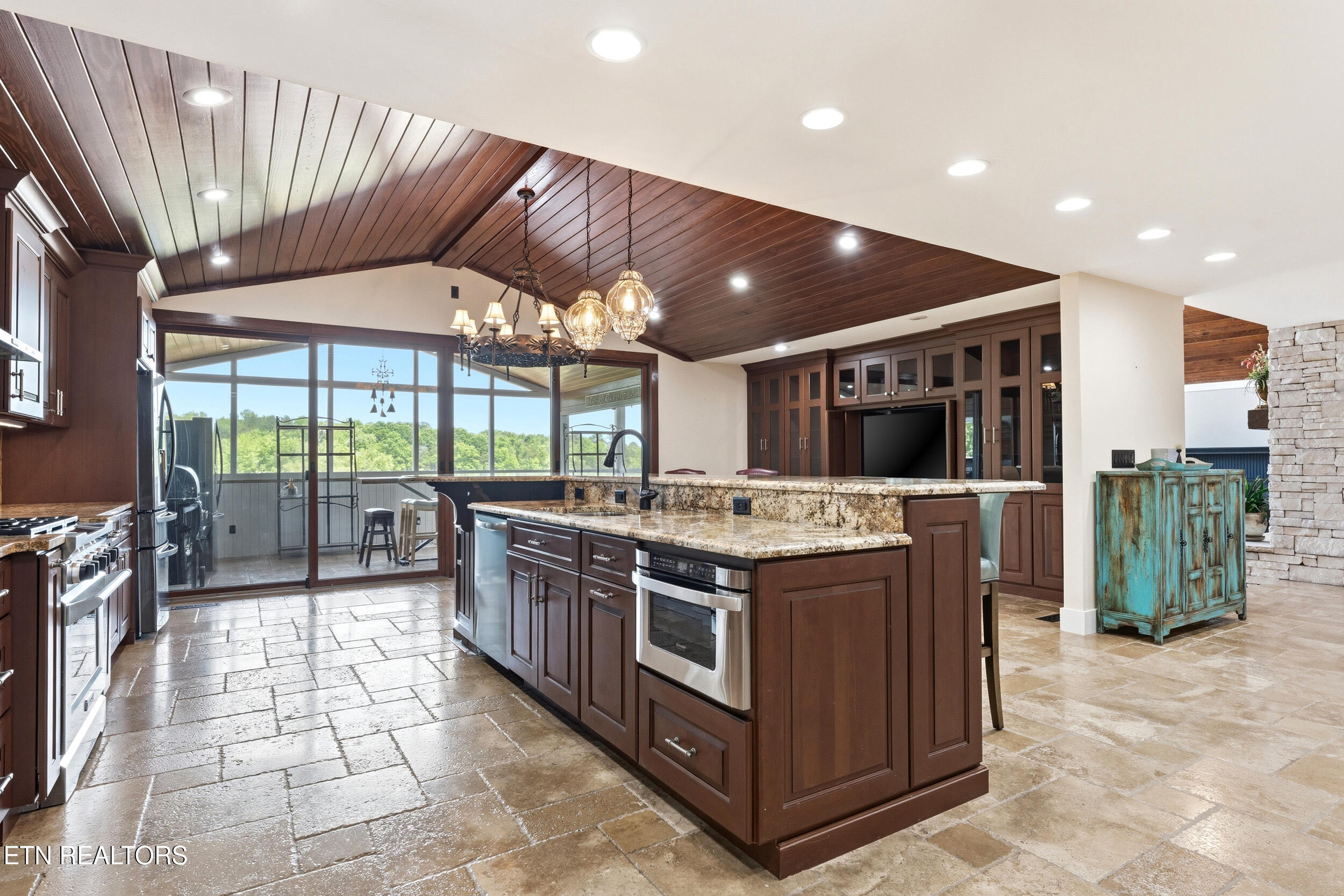 401 Gholdston Drive Dayton TN 37321