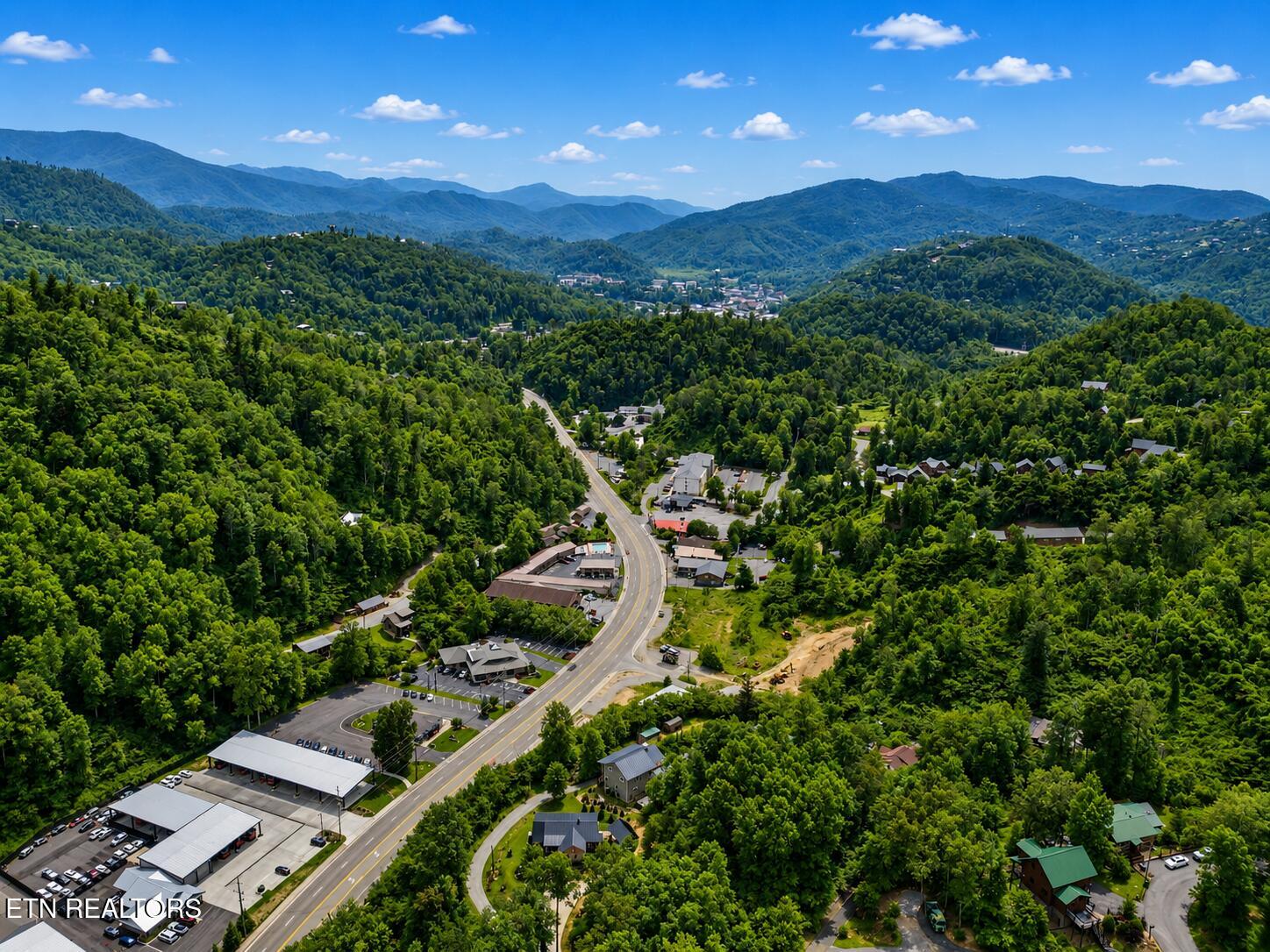 856 Crest View Drive Gatlinburg TN 37738