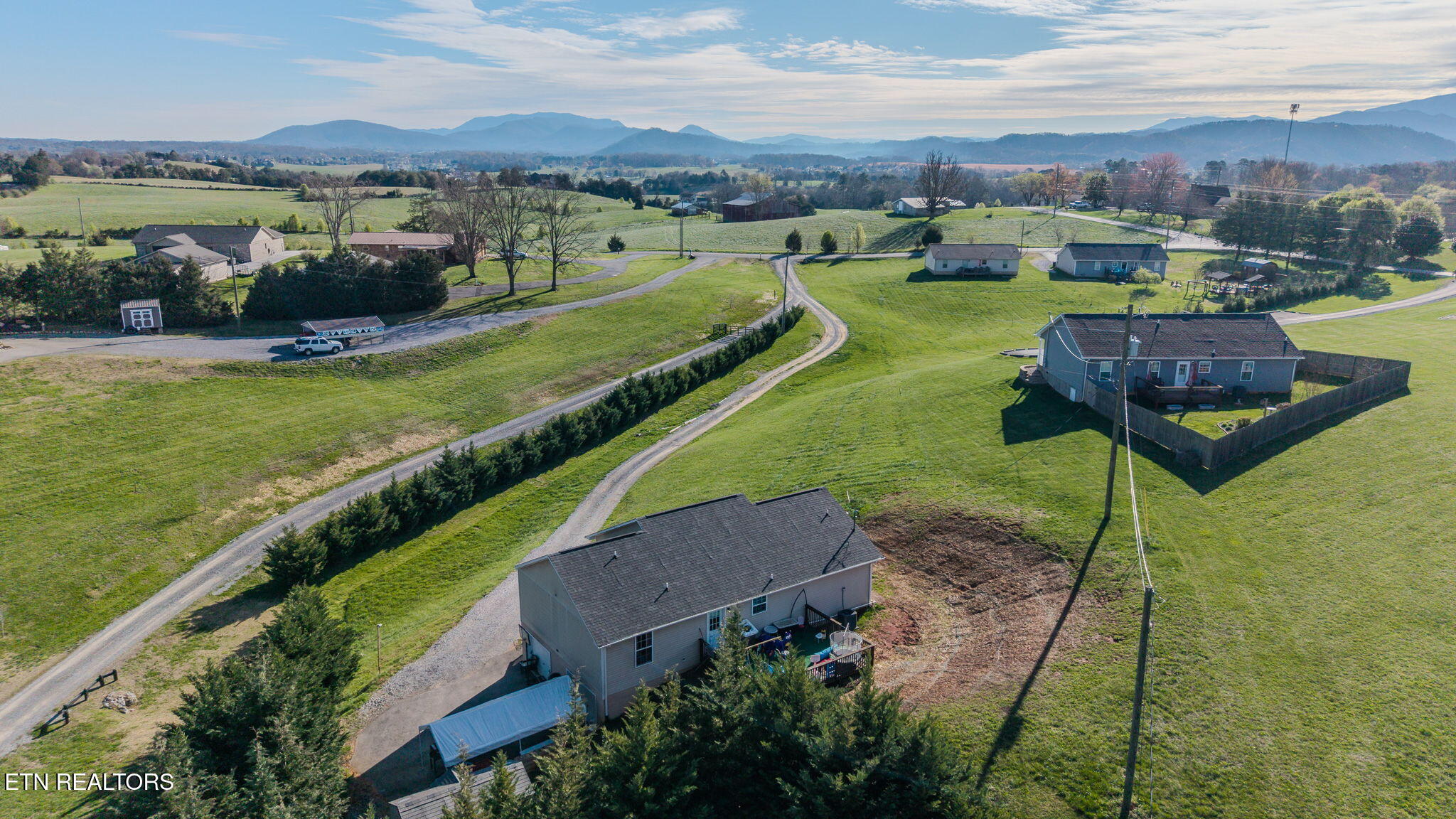1409 Snapp Road Sevierville TN 37862