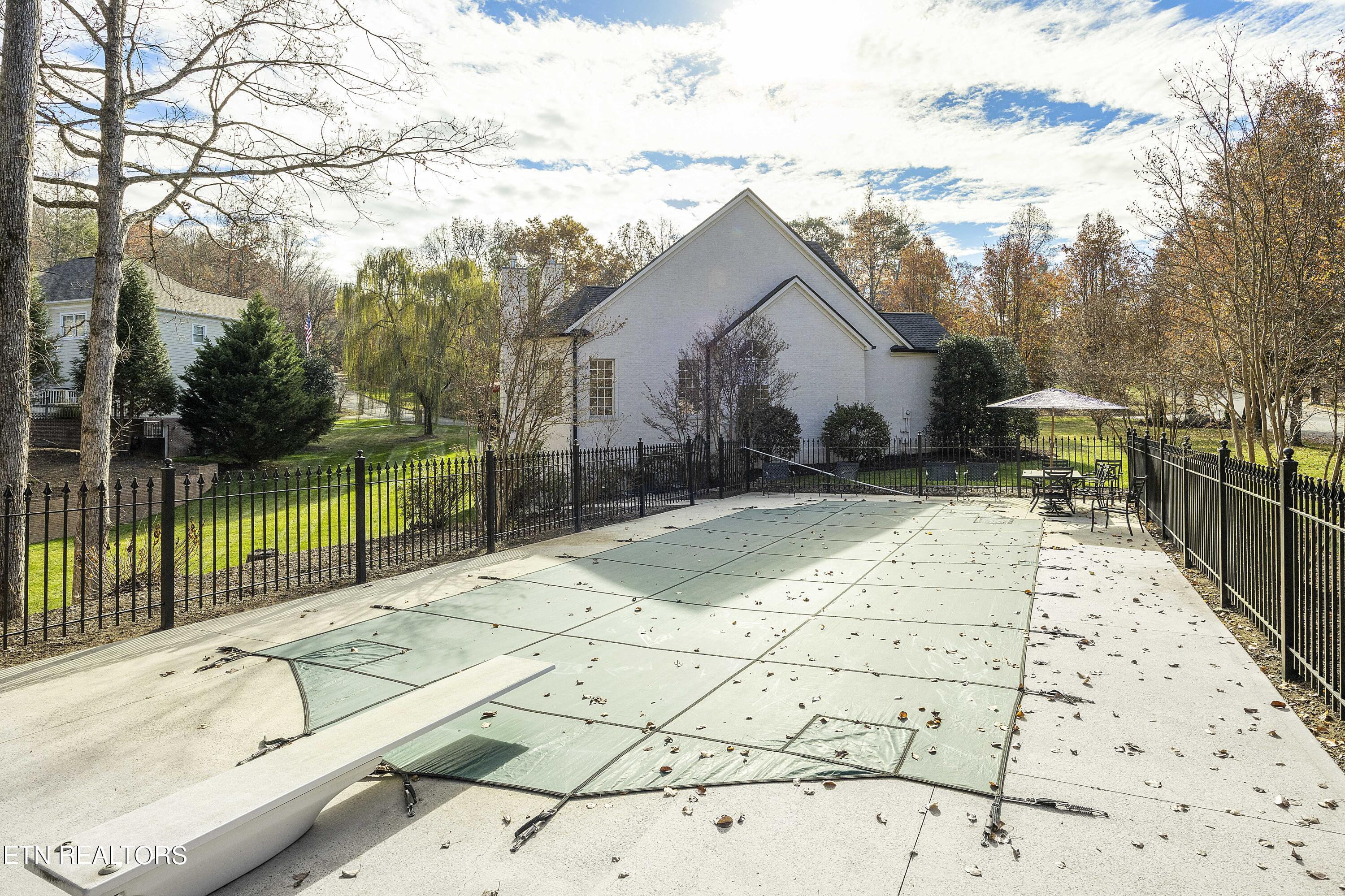 126 Winchester Circle Oak Ridge TN 37830