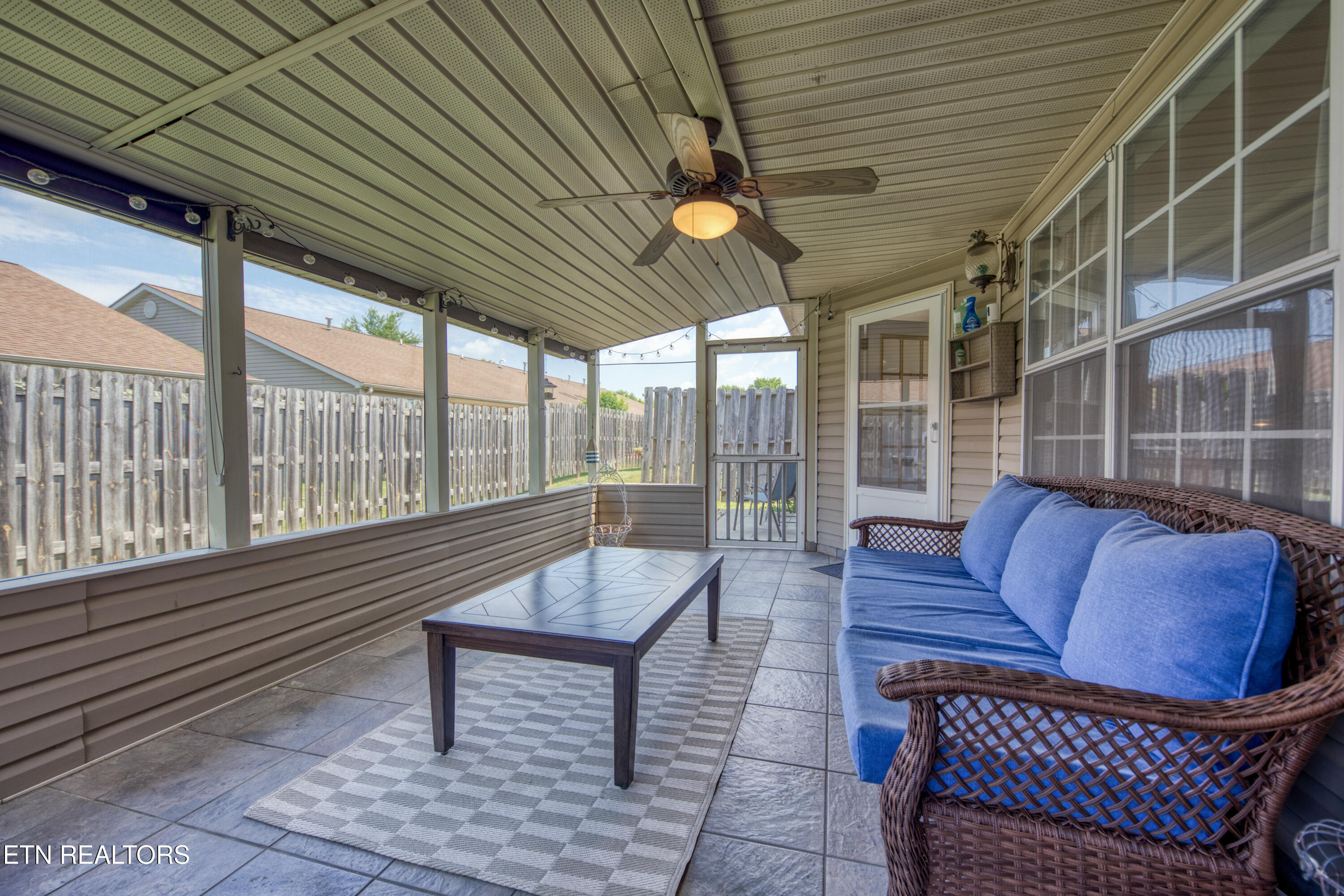 10013 Gate Post Way Knoxville TN 37931