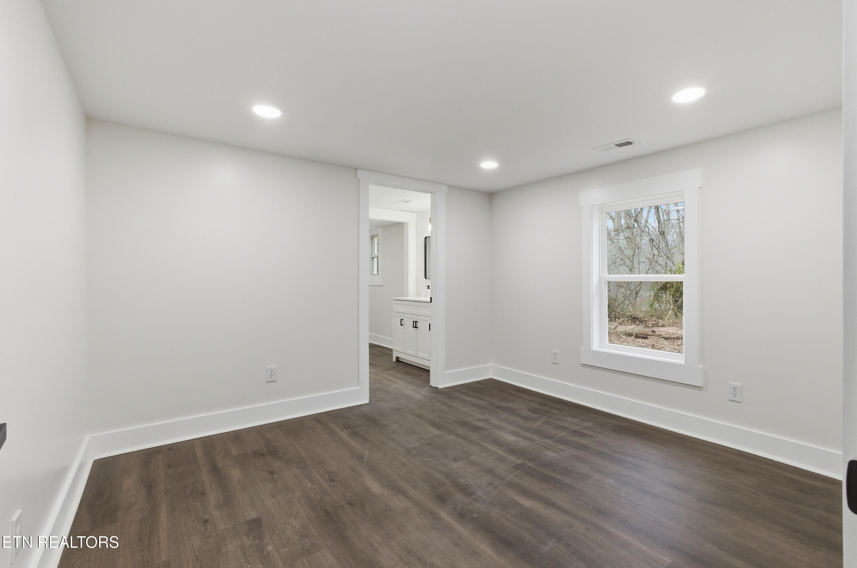 234 Bostie Maire Lane Clinton TN 37716