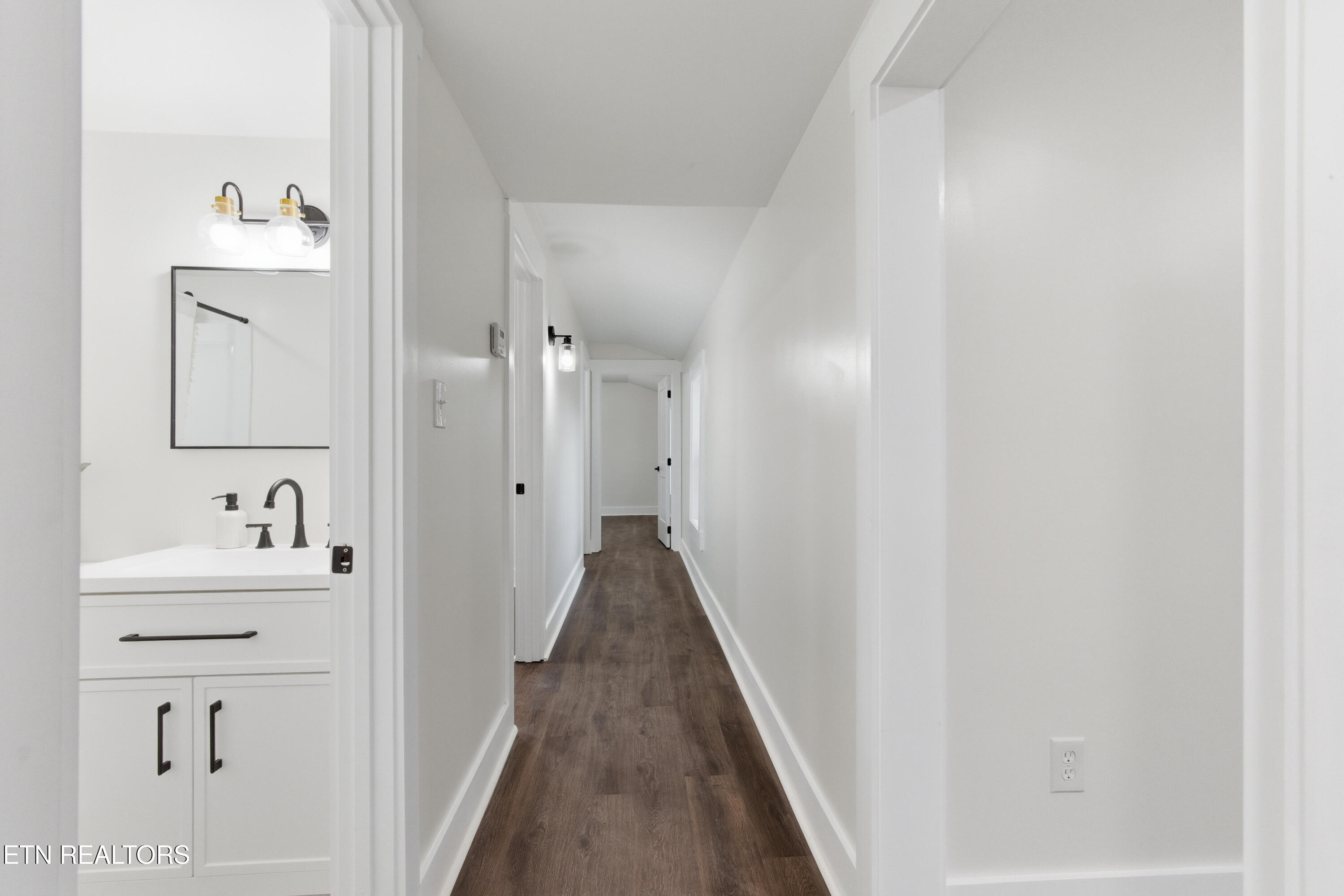 234 Bostie Maire Lane Clinton TN 37716