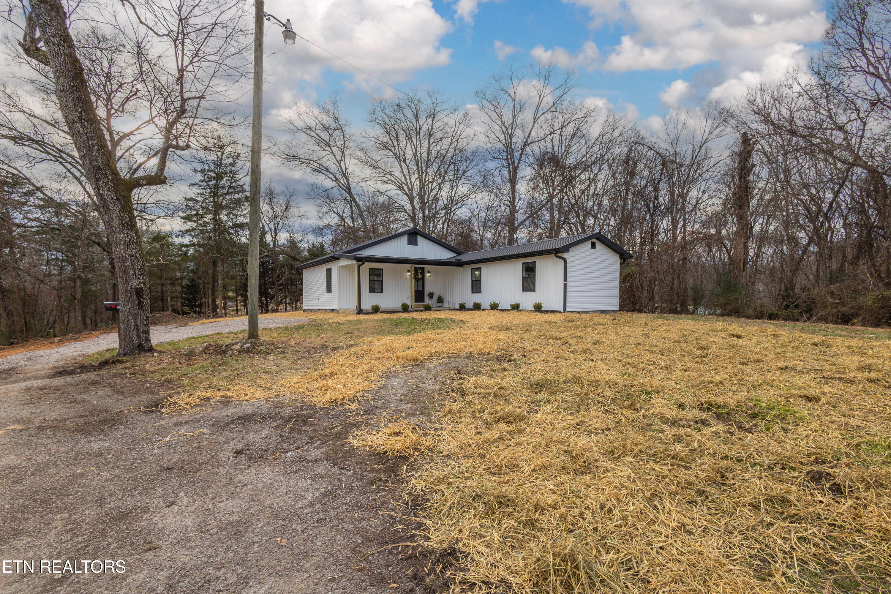 234 Bostie Maire Lane Clinton TN 37716