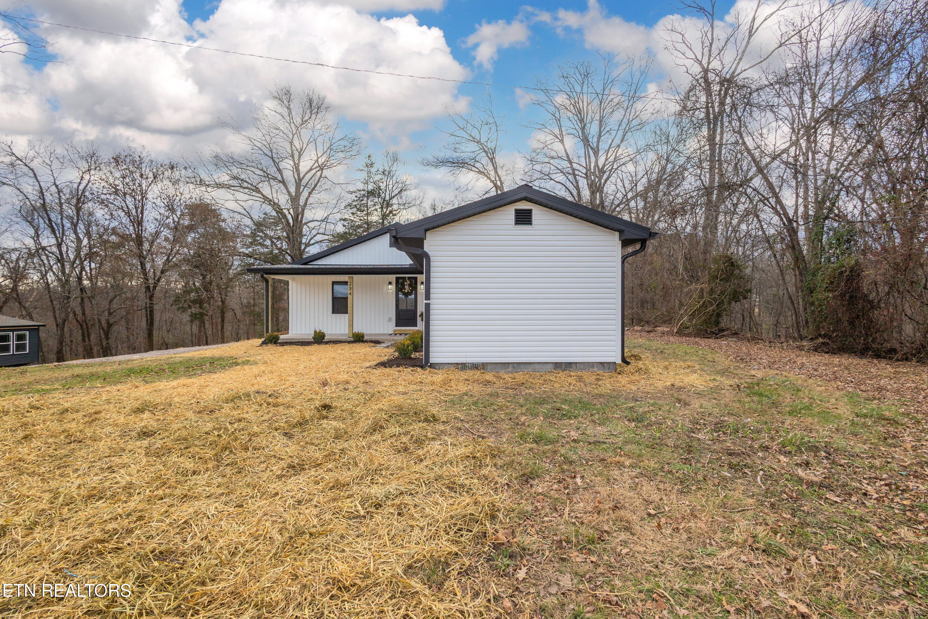 234 Bostie Maire Lane Clinton TN 37716