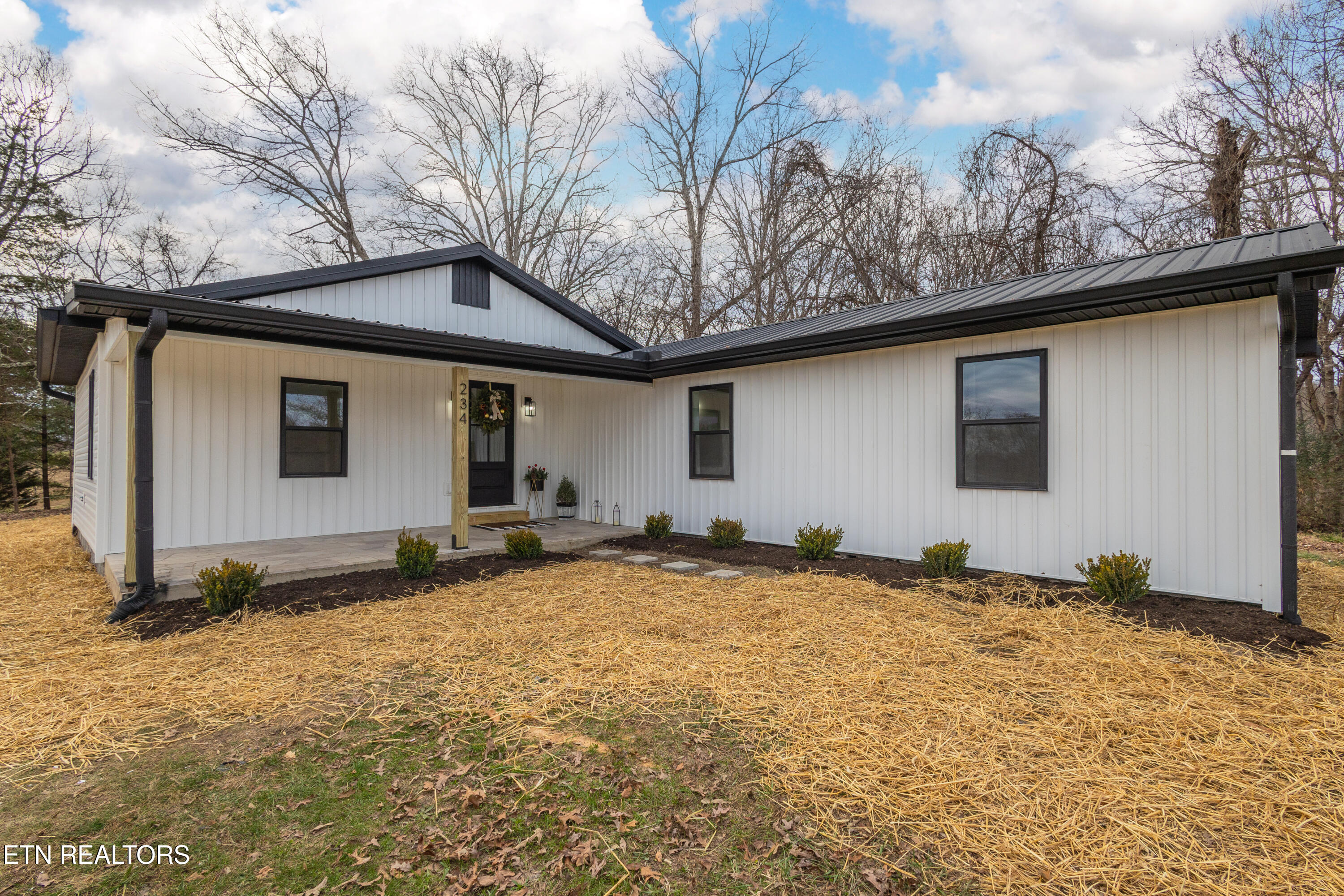234 Bostie Maire Lane Clinton TN 37716