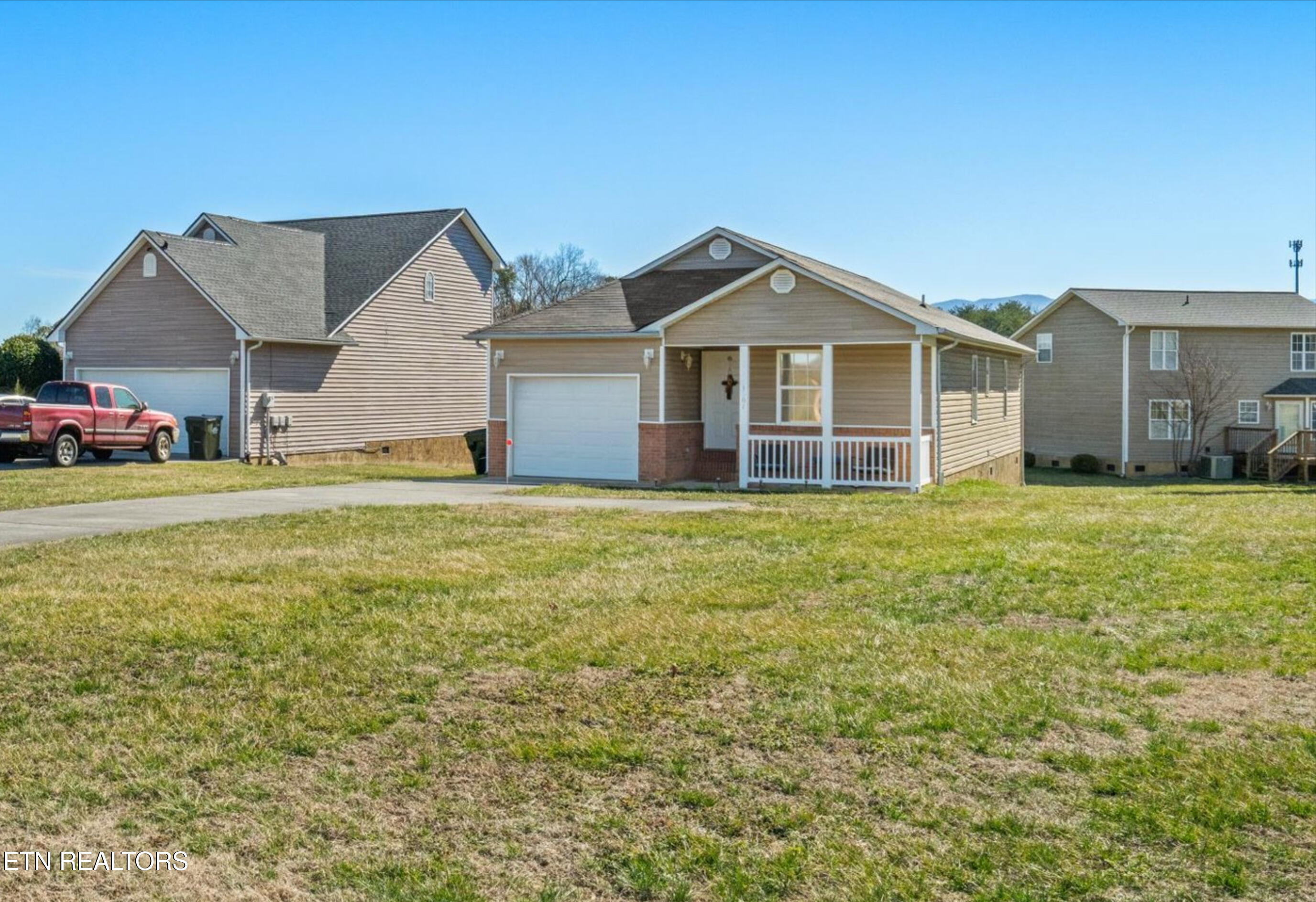 1307 William Holt Boulevard Sevierville TN 37862