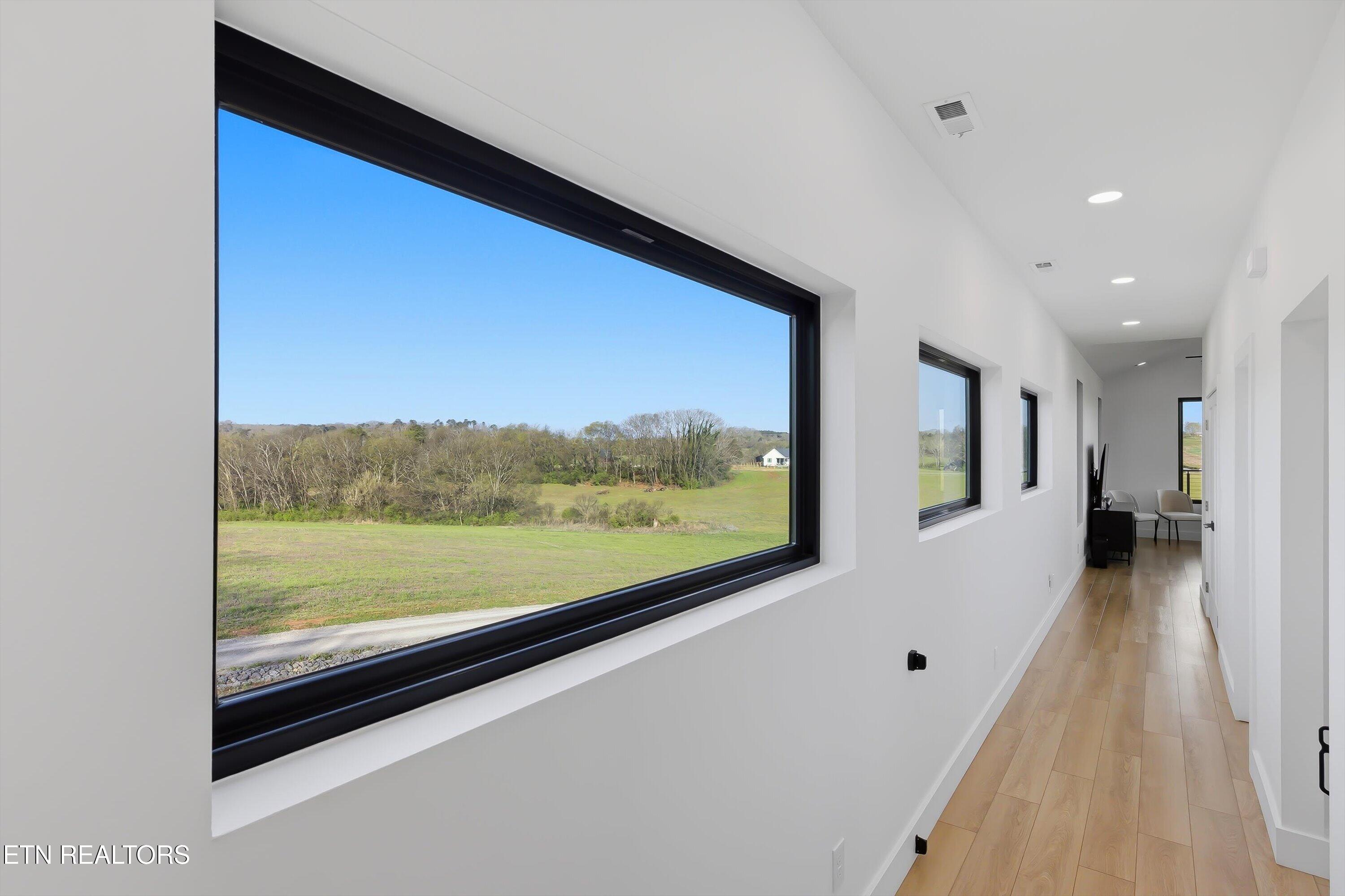 12808 Unitia Road Friendsville TN 37737
