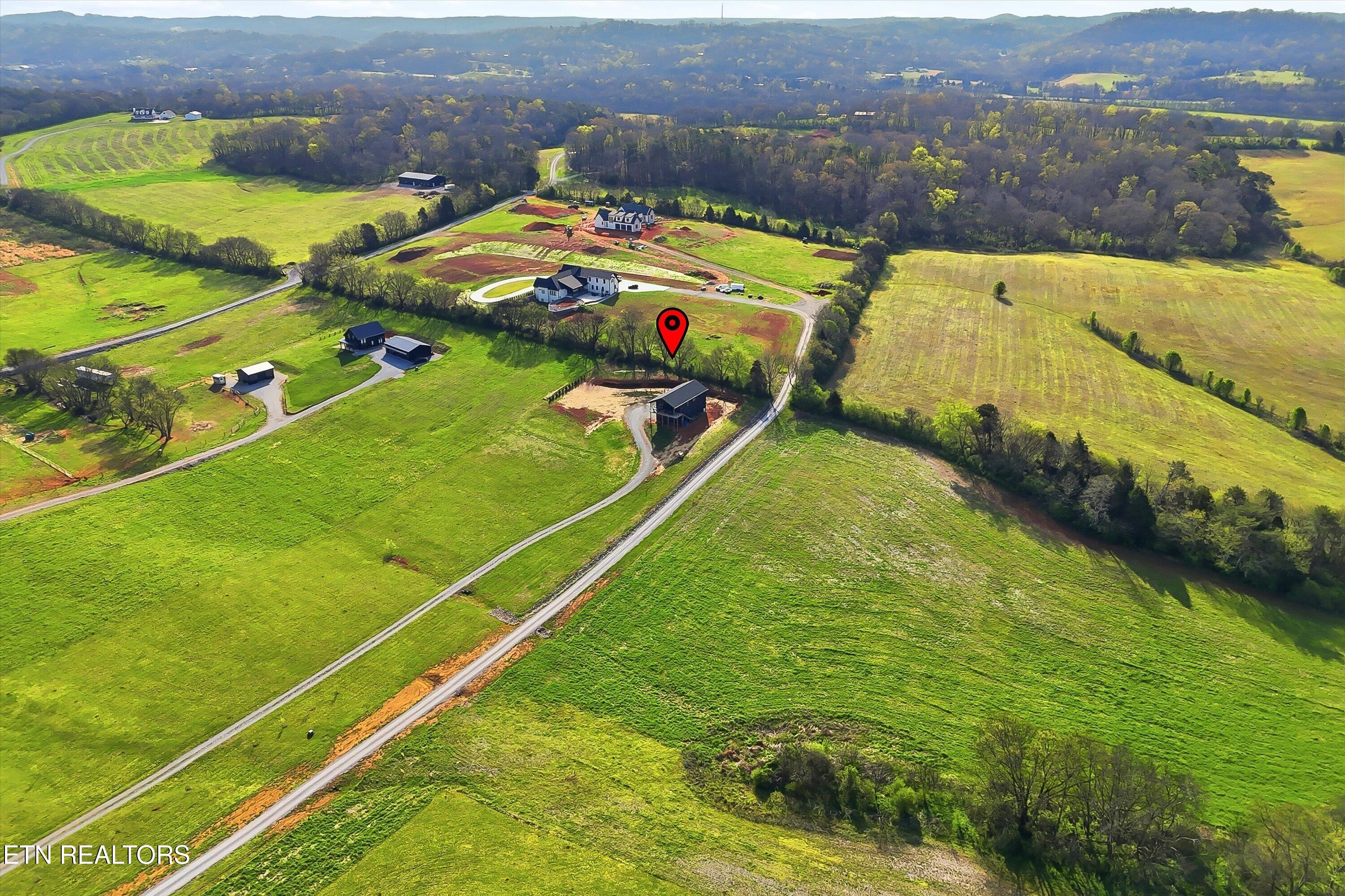 12808 Unitia Road Friendsville TN 37737