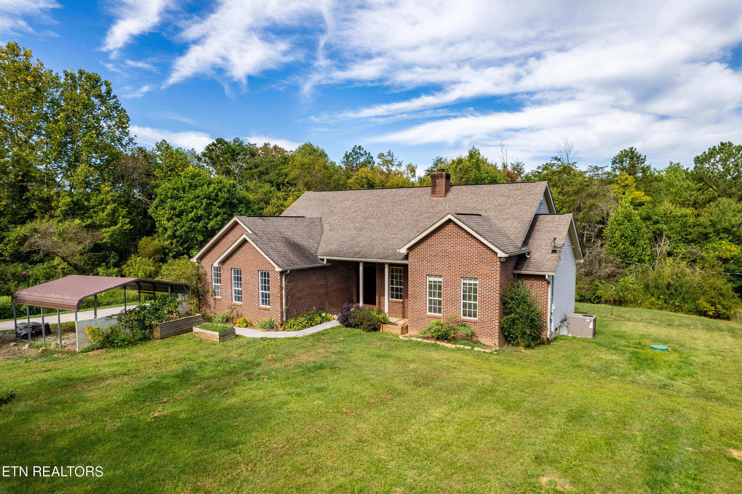 17254 Stockton Valley Road Philadelphia TN 37846
