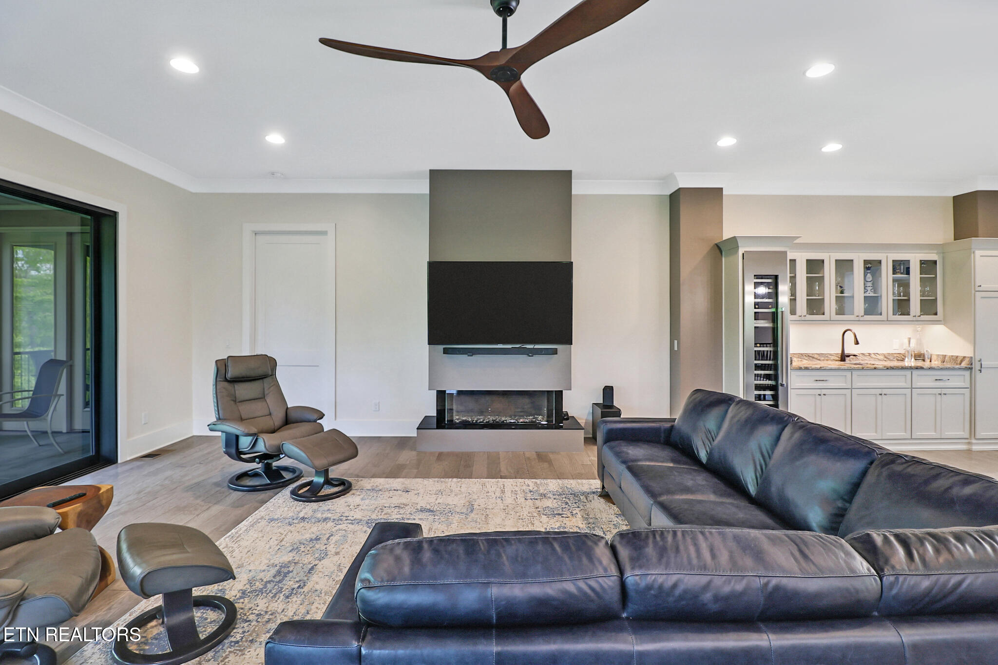 142 Pineridge Loop Crossville TN 38558