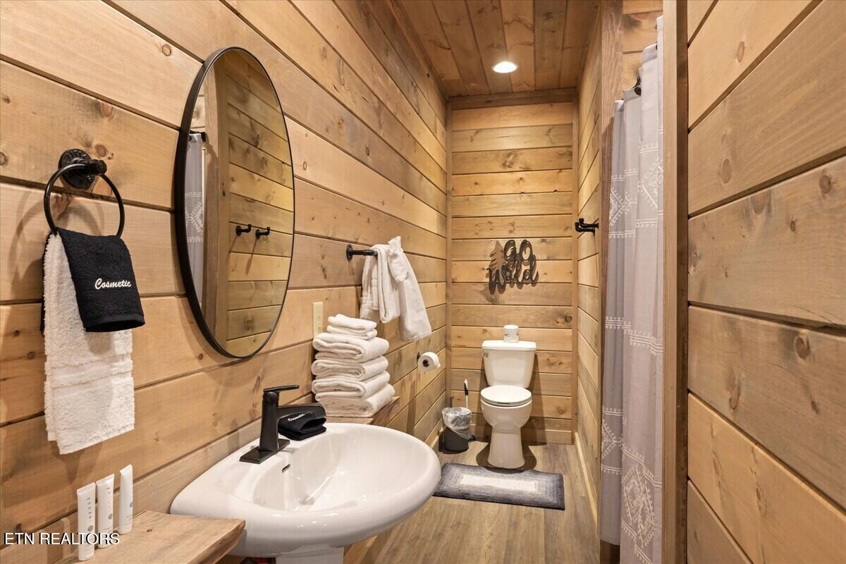 2759 Overholt Trail Sevierville TN 37862