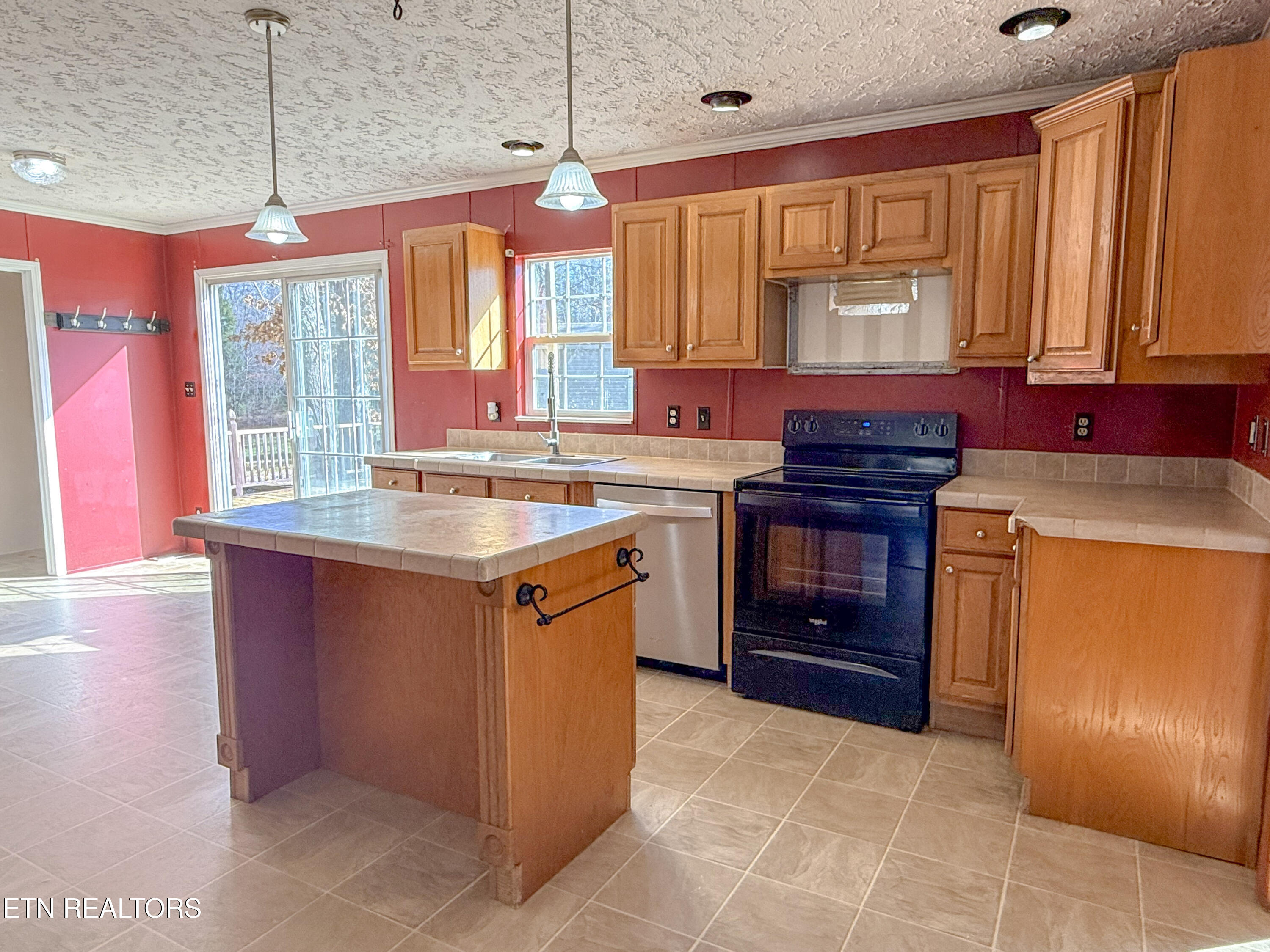18726 Clarkrange Highway Monterey TN 38574