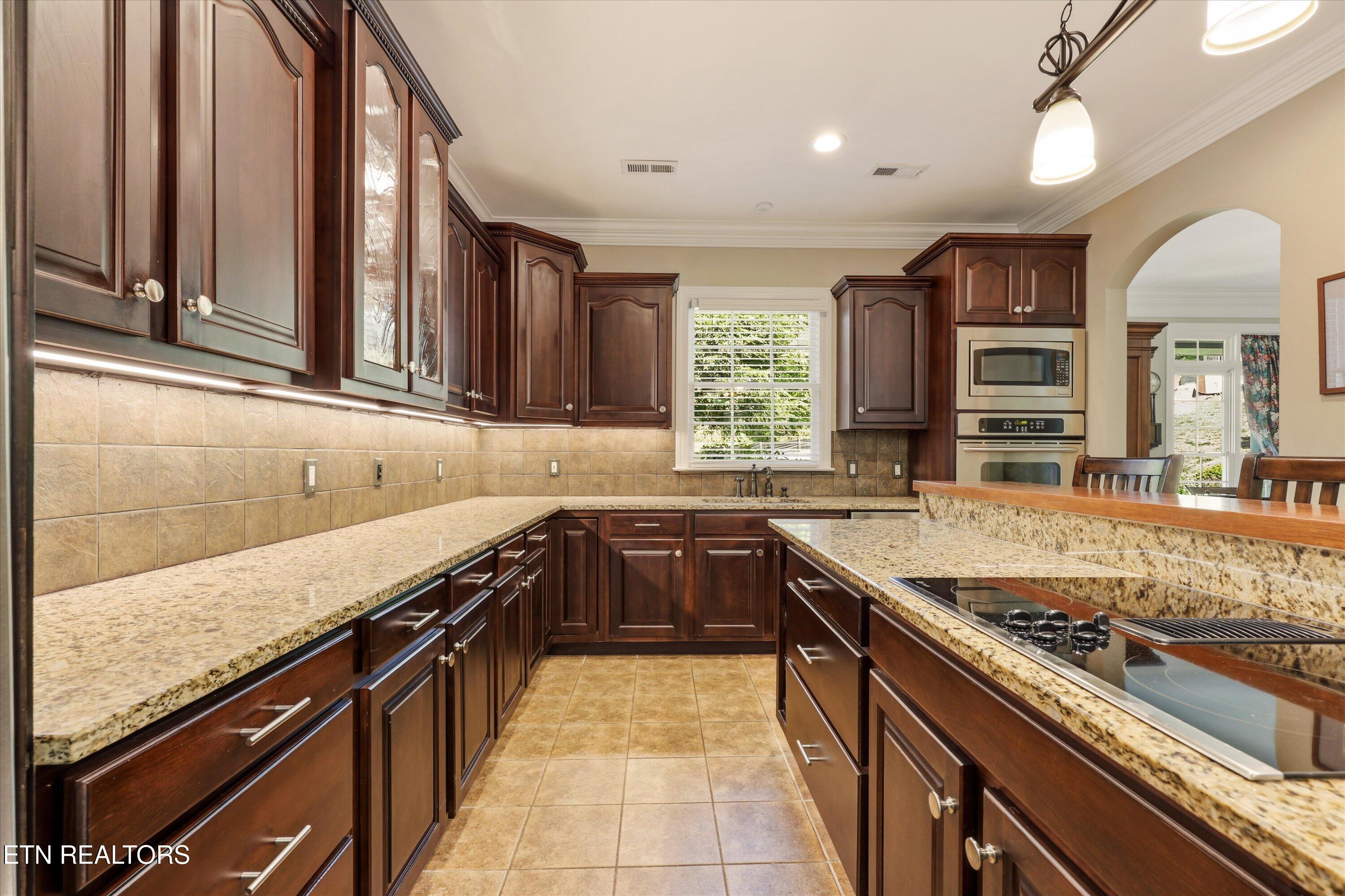 105 Glen Mar Drive Lenoir City TN 37772