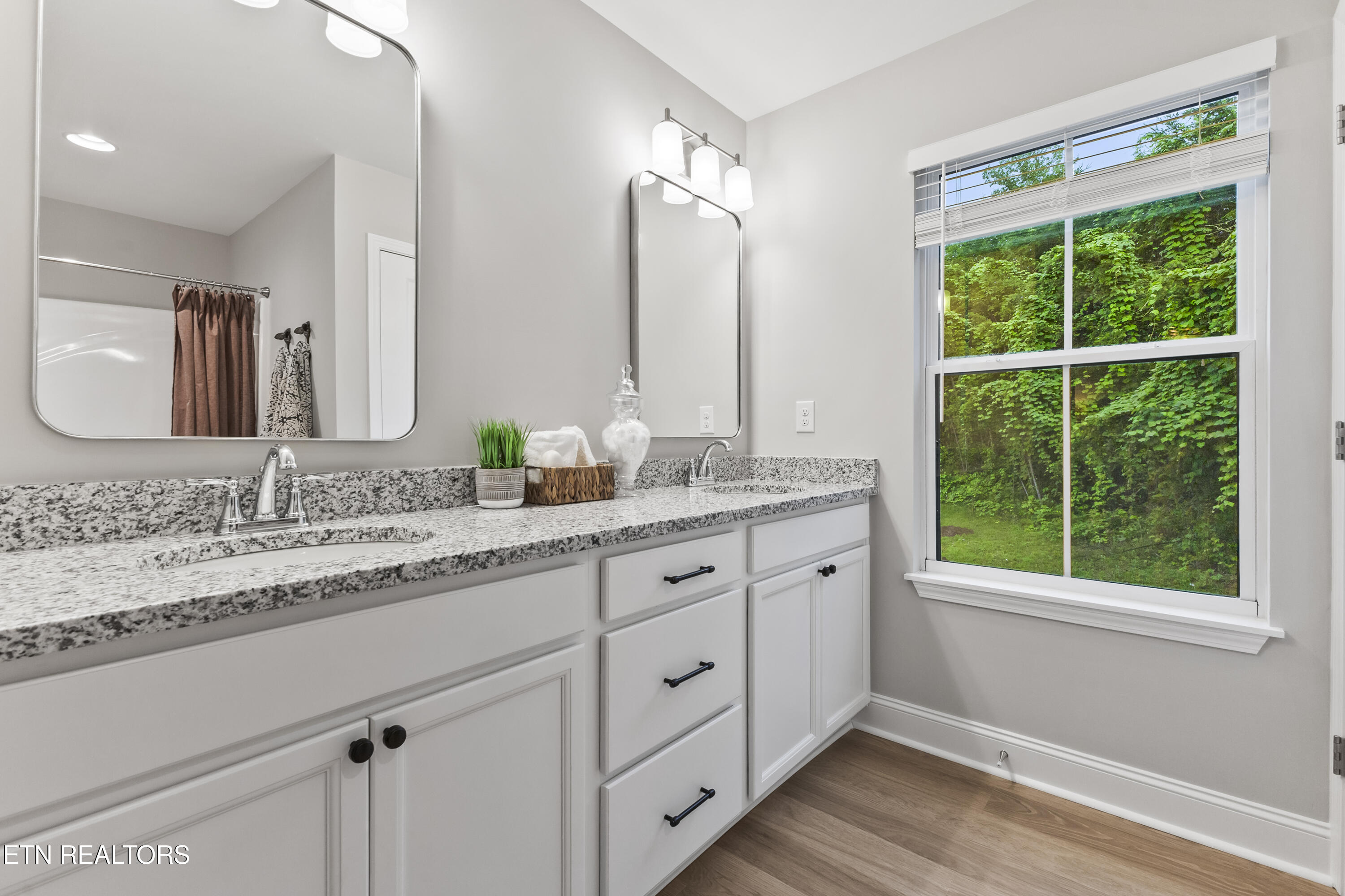 8851 Chapman Trace Way Knoxville TN 37920