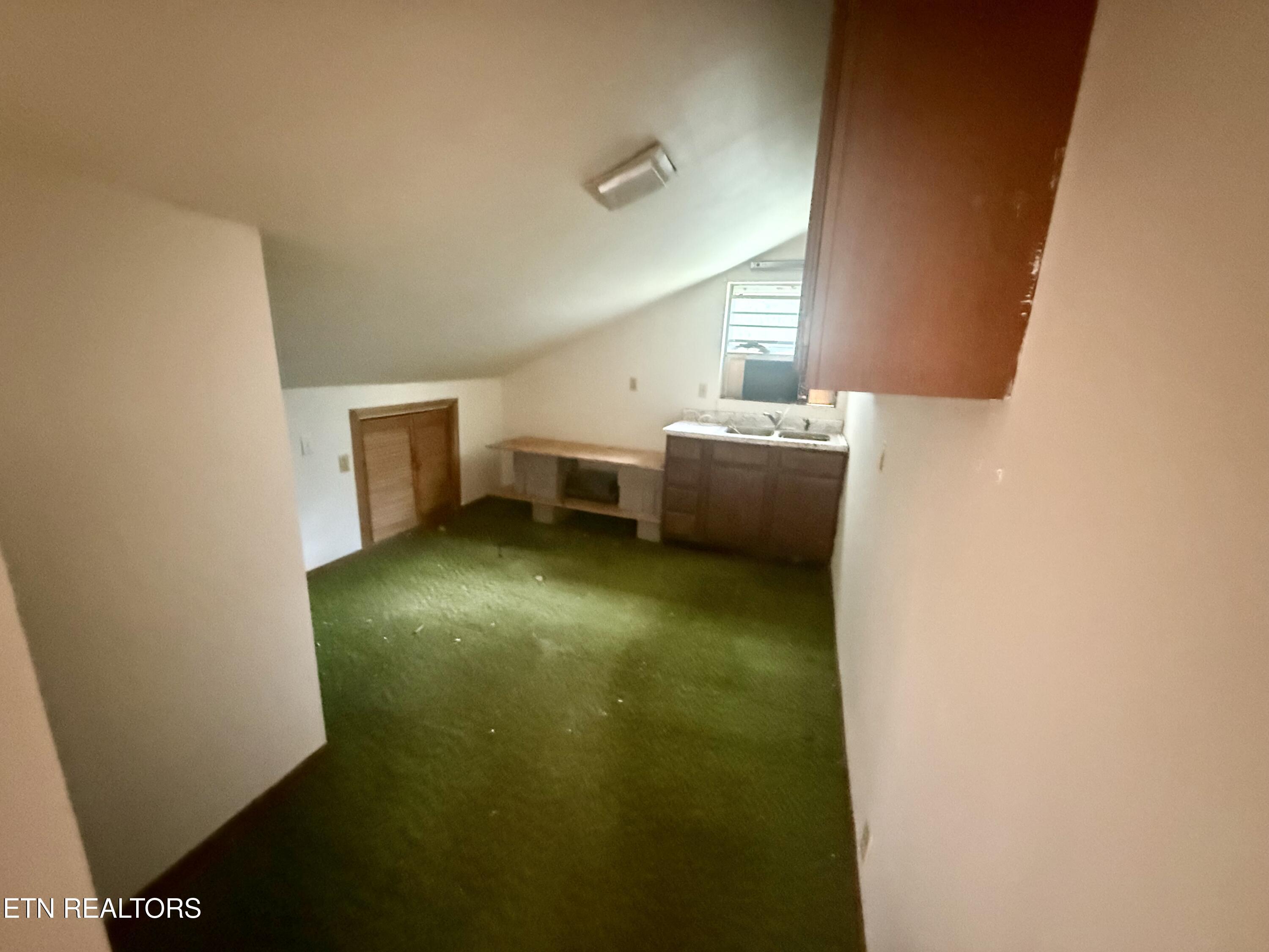 213 Northwestern Avenue Oak Ridge TN 37830