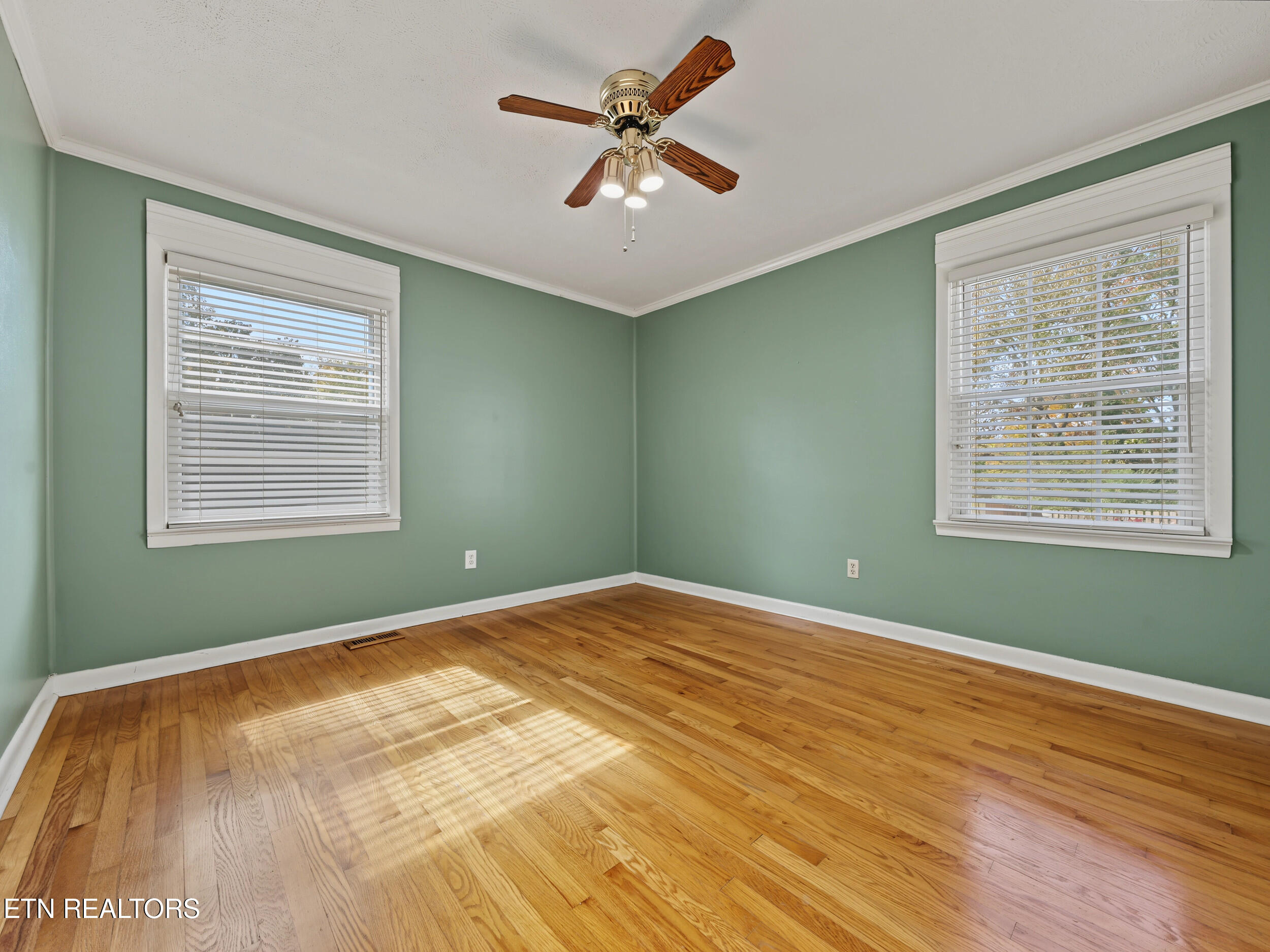8207 Burchfield Drive Oak Ridge TN 37830
